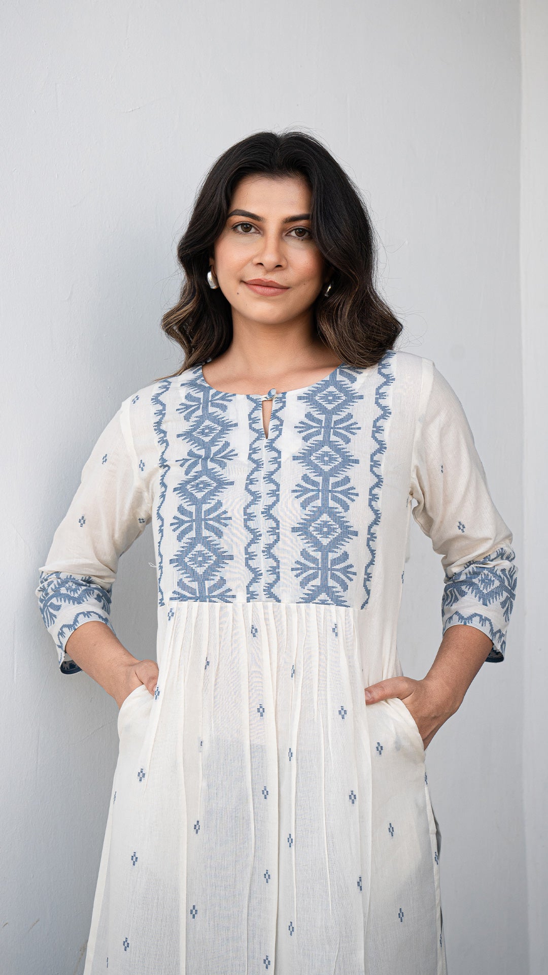 Chandani Hand Woven Cotton Kurta - White/Blue