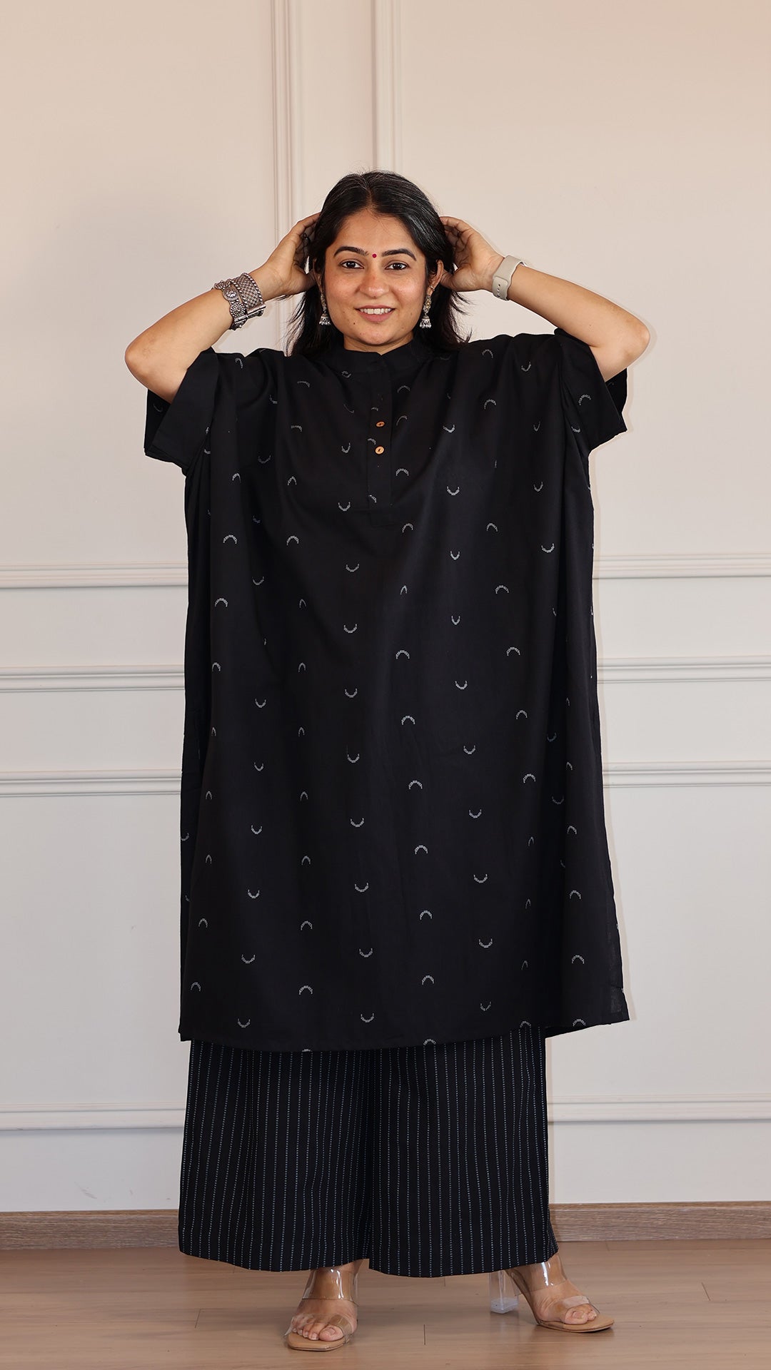 Black Chaand Handwoven Cotton Kaftan Co-ord