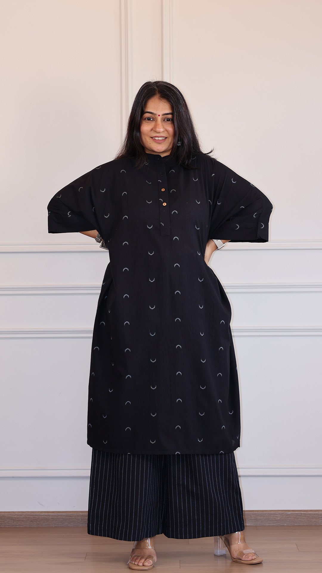 Black Chaand Handwoven Cotton Kaftan Co-ord