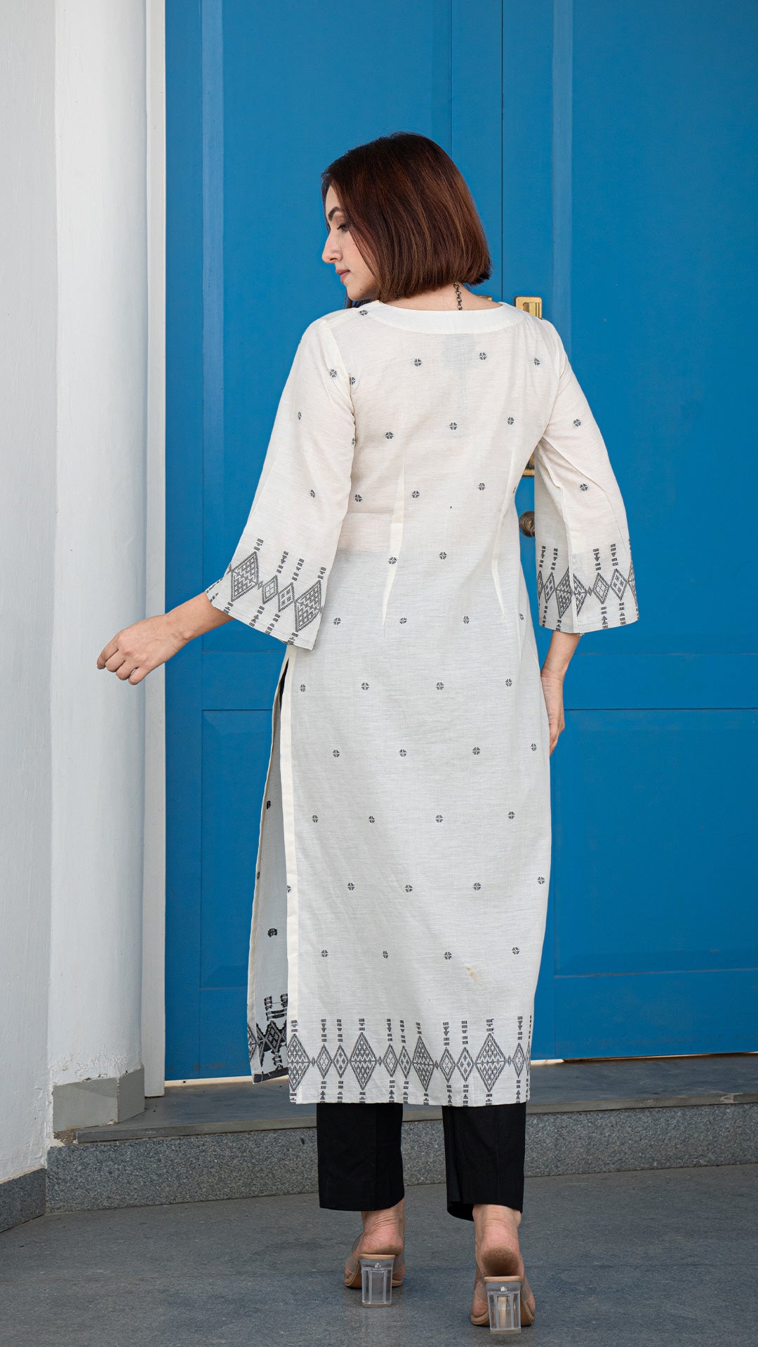 Sania Hand Woven Cotton Kurta - White/Black