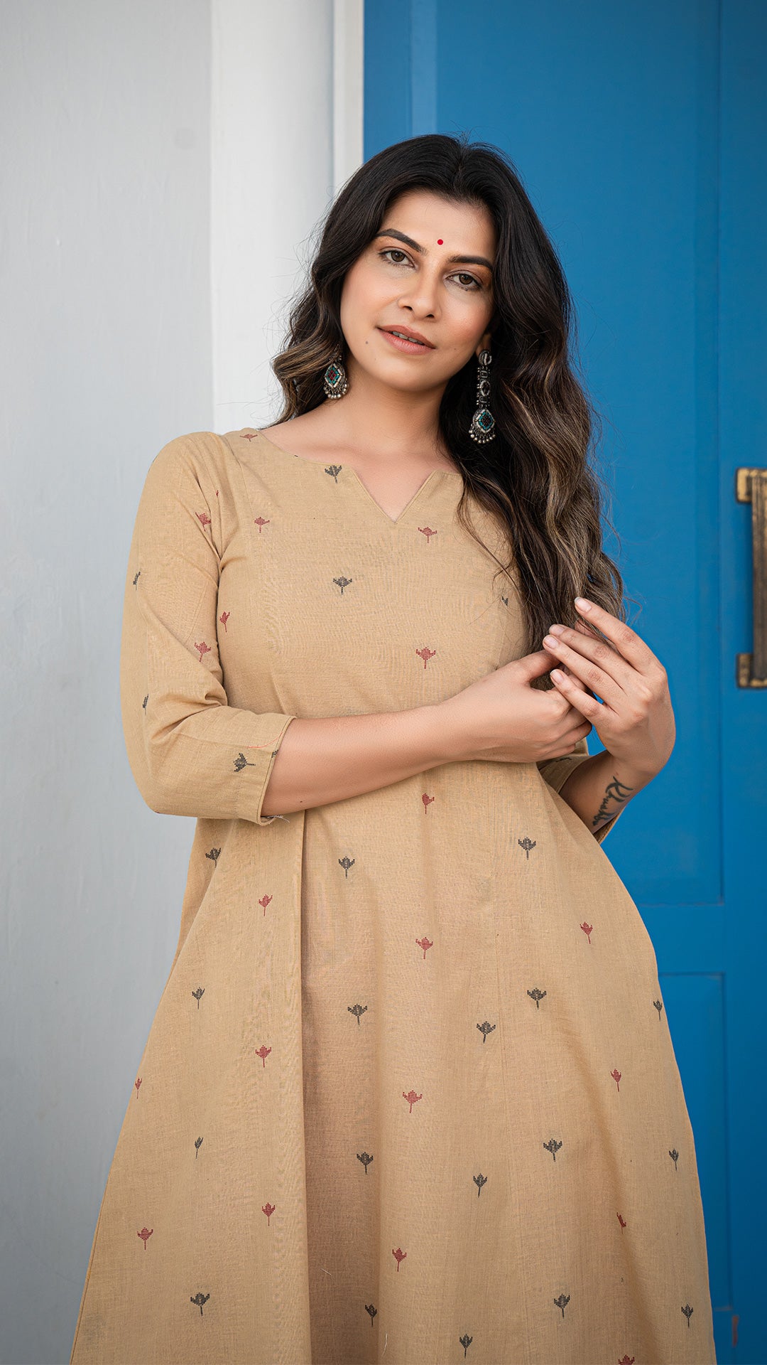 Anju Hand Woven Kali Cotton Kurta - Sand