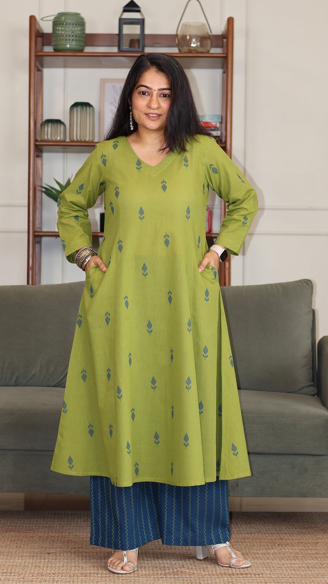 Vaani Handwoven Cotton Kurta - Green/Blue