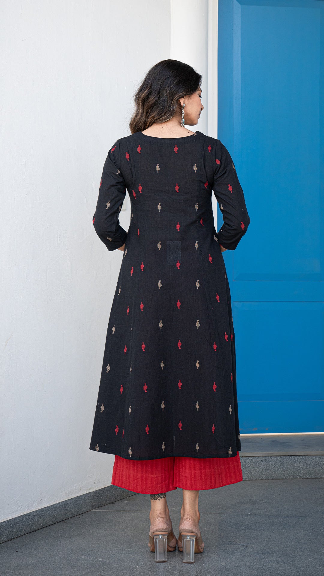 Savya Hand Woven Kali Cotton Kurta - Black