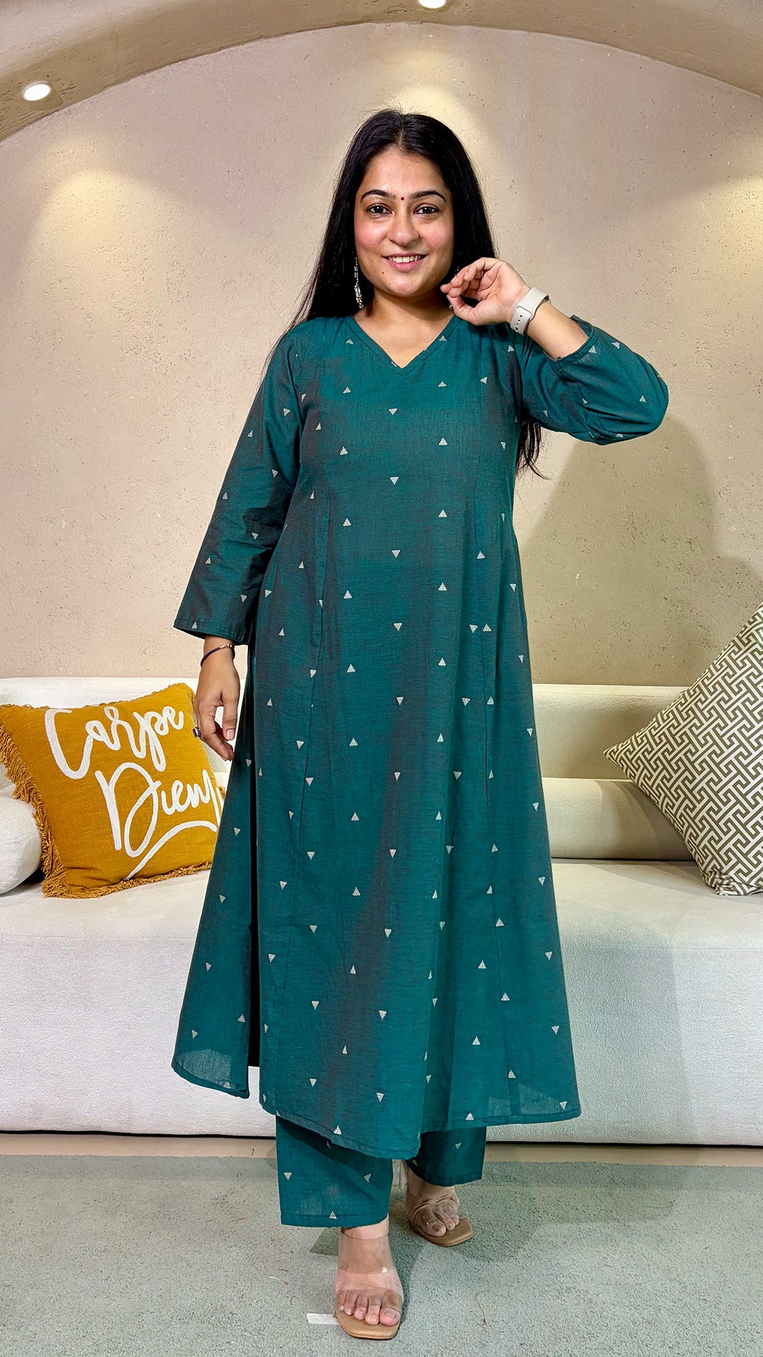 Saloni Green Hand Woven Kali Cotton Kurta