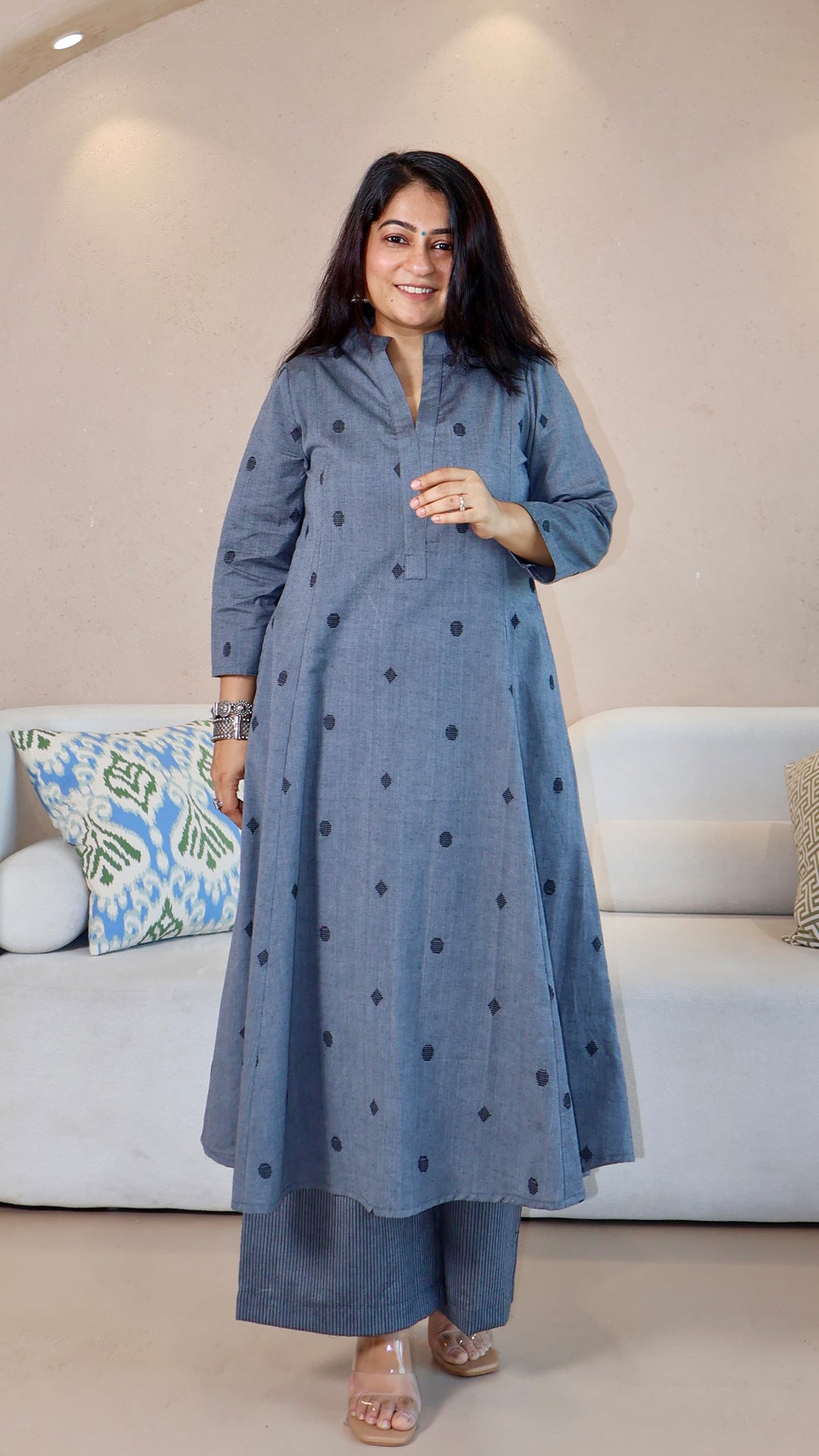 Roza Handwoven Cotton Kurta - Grey