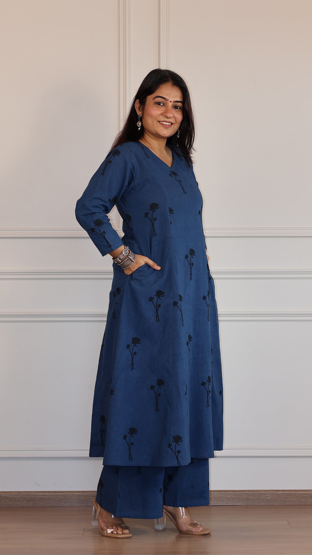 Aanvi Ajrakh Cotton Hand Block Kurta Set- Indigo/Black Floral