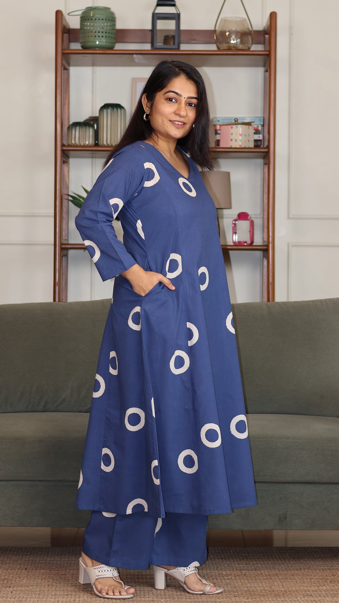 Aavya Hand Block Cotton Kurta - Indigo