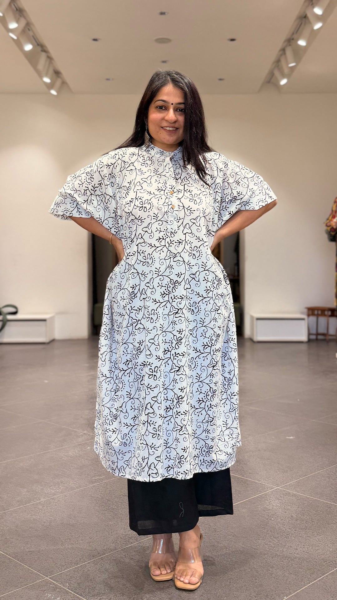 White and Black Floral Jaal Kaftan Co-ord In Cotton