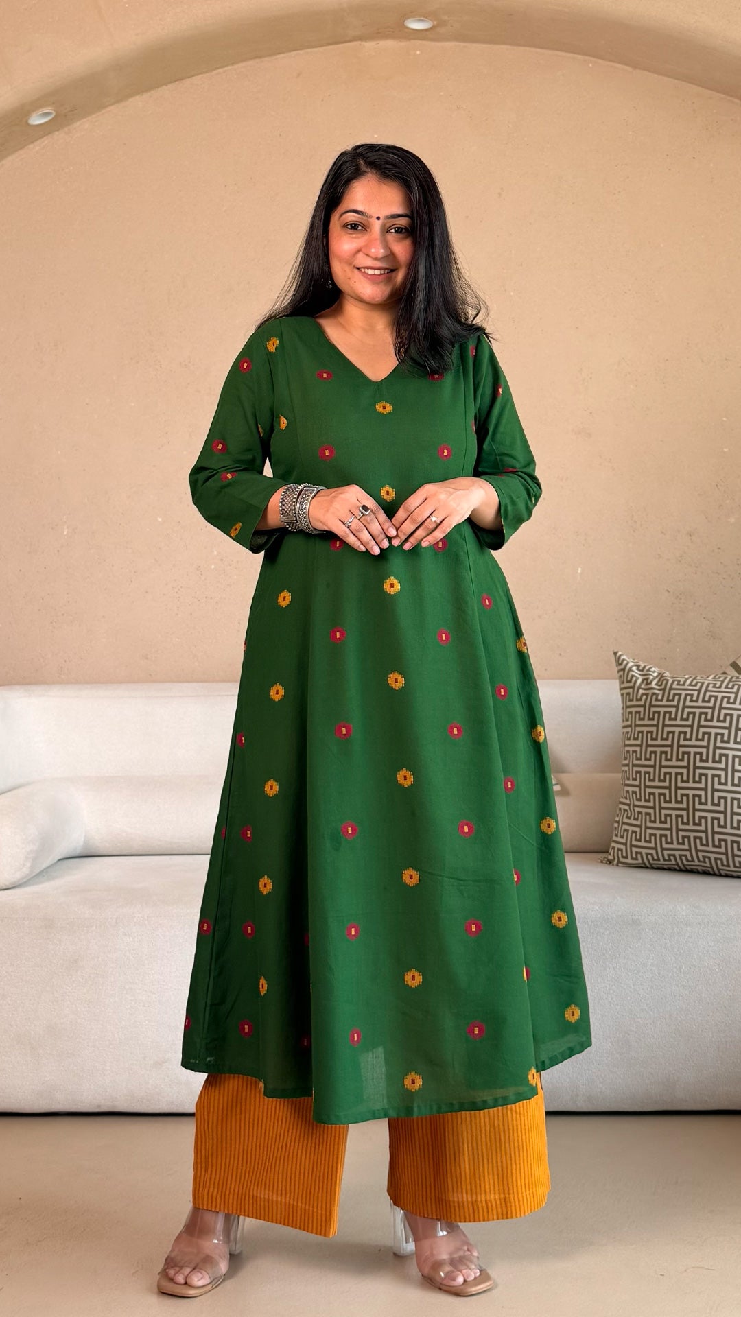 Shriya Handwoven Cotton Kurta- Green/Yellow
