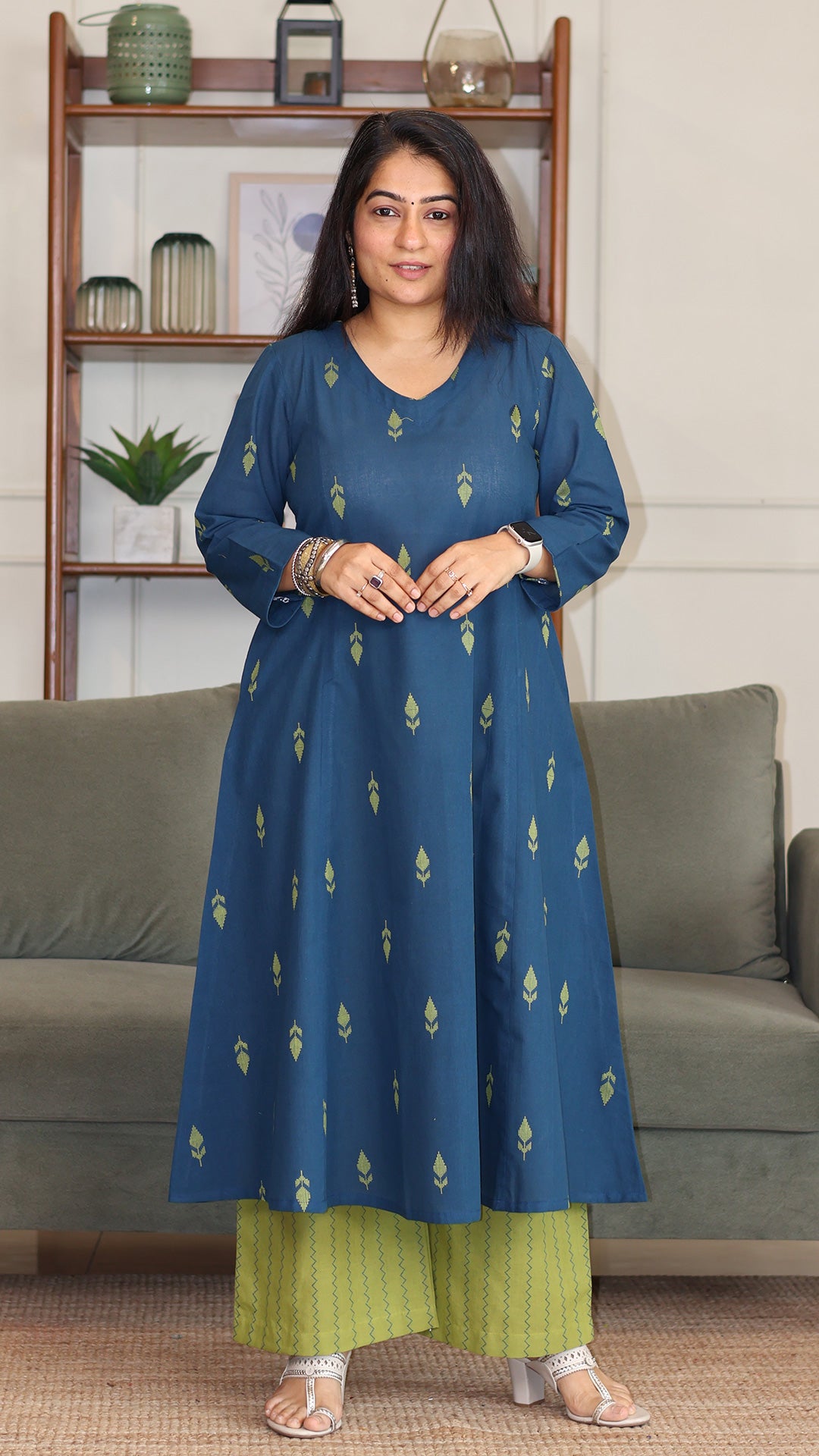 Aafreen Handwoven Cotton Kurta - Blue/Green