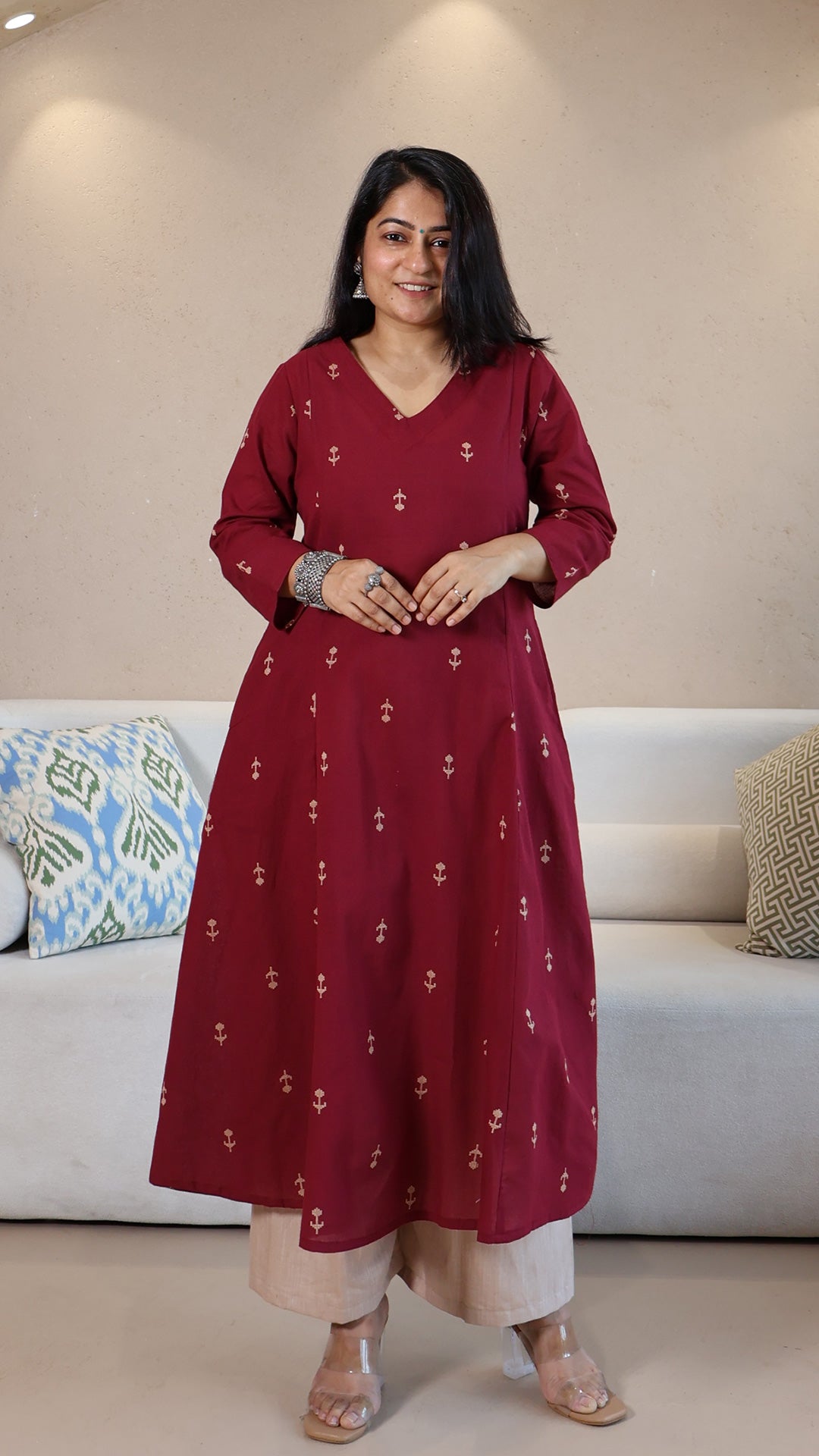Kaaya Handwoven Cotton Kurta - Maroon