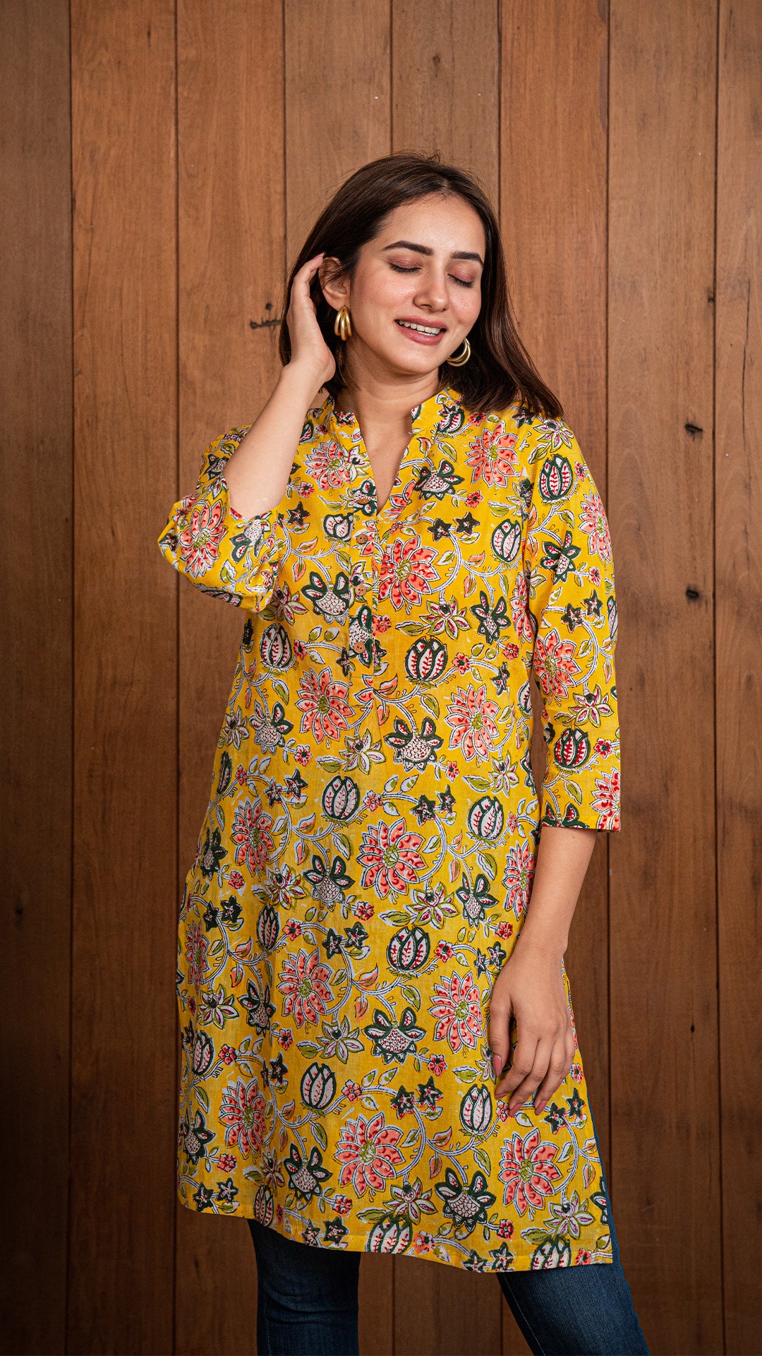 Nora Sanganeri Cotton Short Top - Yellow