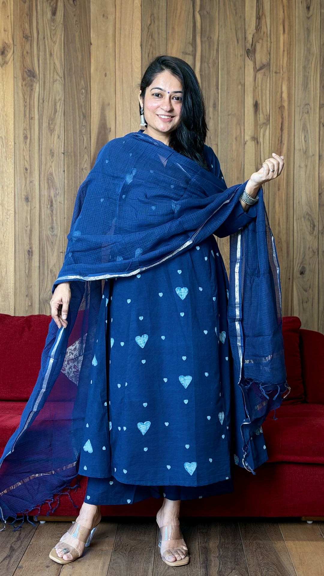 Zeesha Hearts Dabu Kali Kurta In Indigo