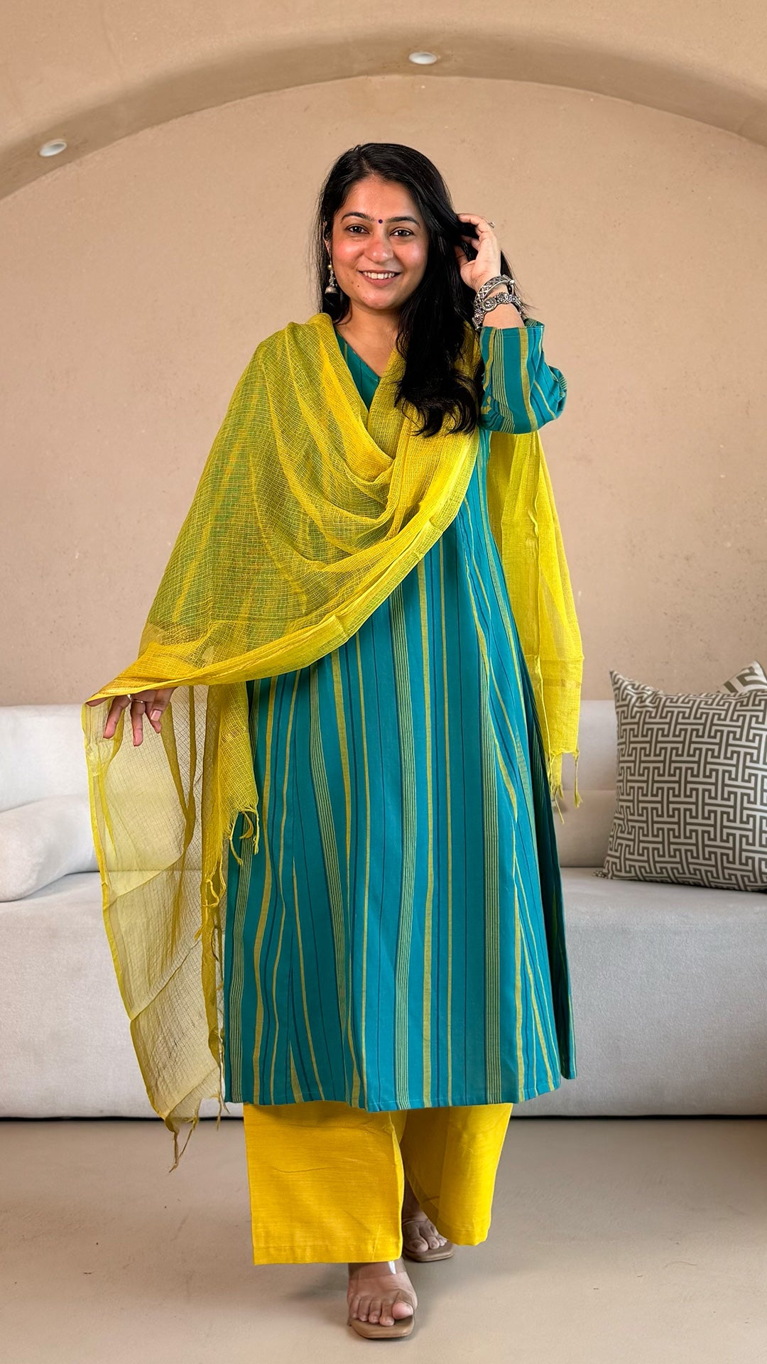 Inaya Handwoven Cotton Kurta- Turquoise/Yellow