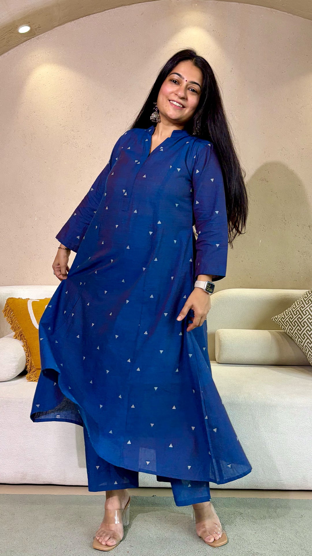Shanayaa Blue Hand Woven Kali Cotton Kurta