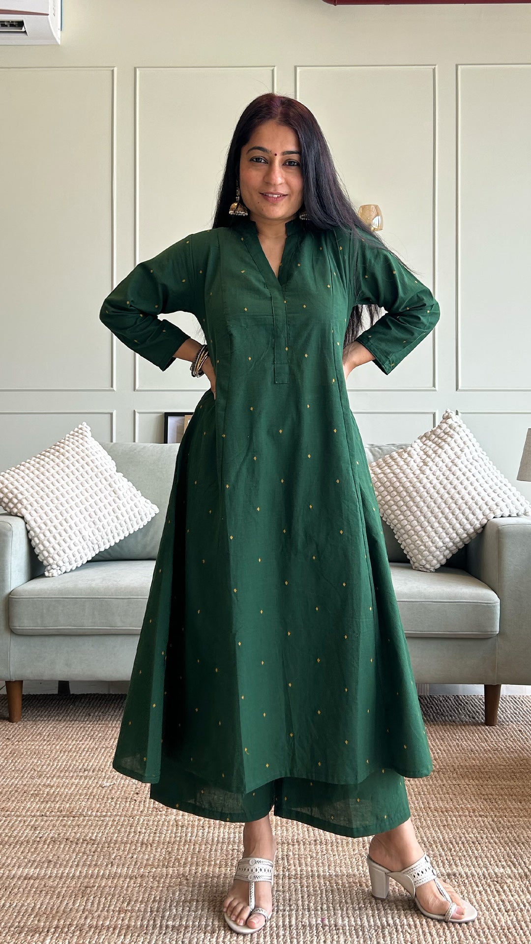 Vriddhi - Hand Woven Kali Cotton Kurta Set in Dark Green