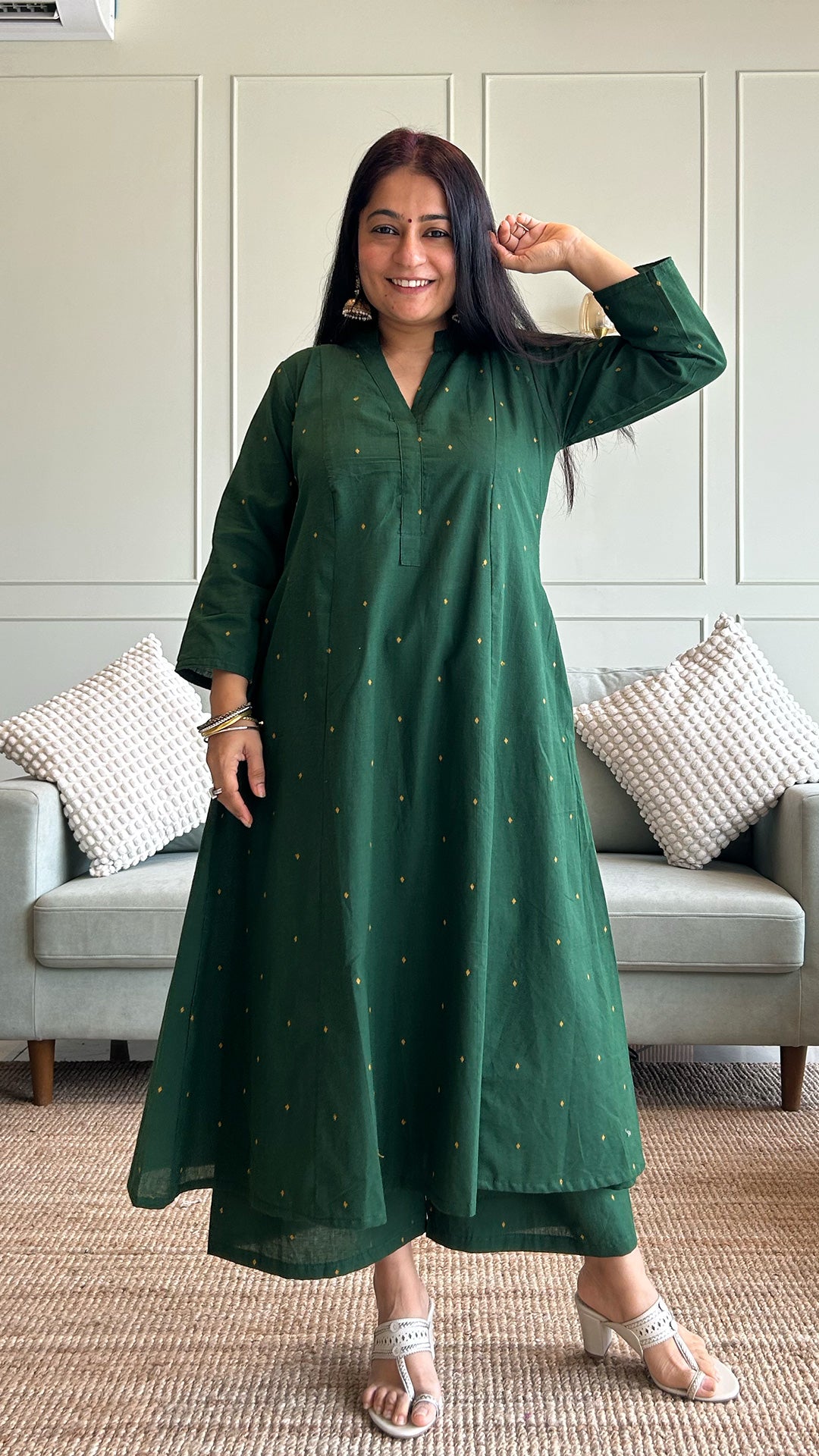 Vriddhi - Hand Woven Kali Cotton Kurta Set in Dark Green