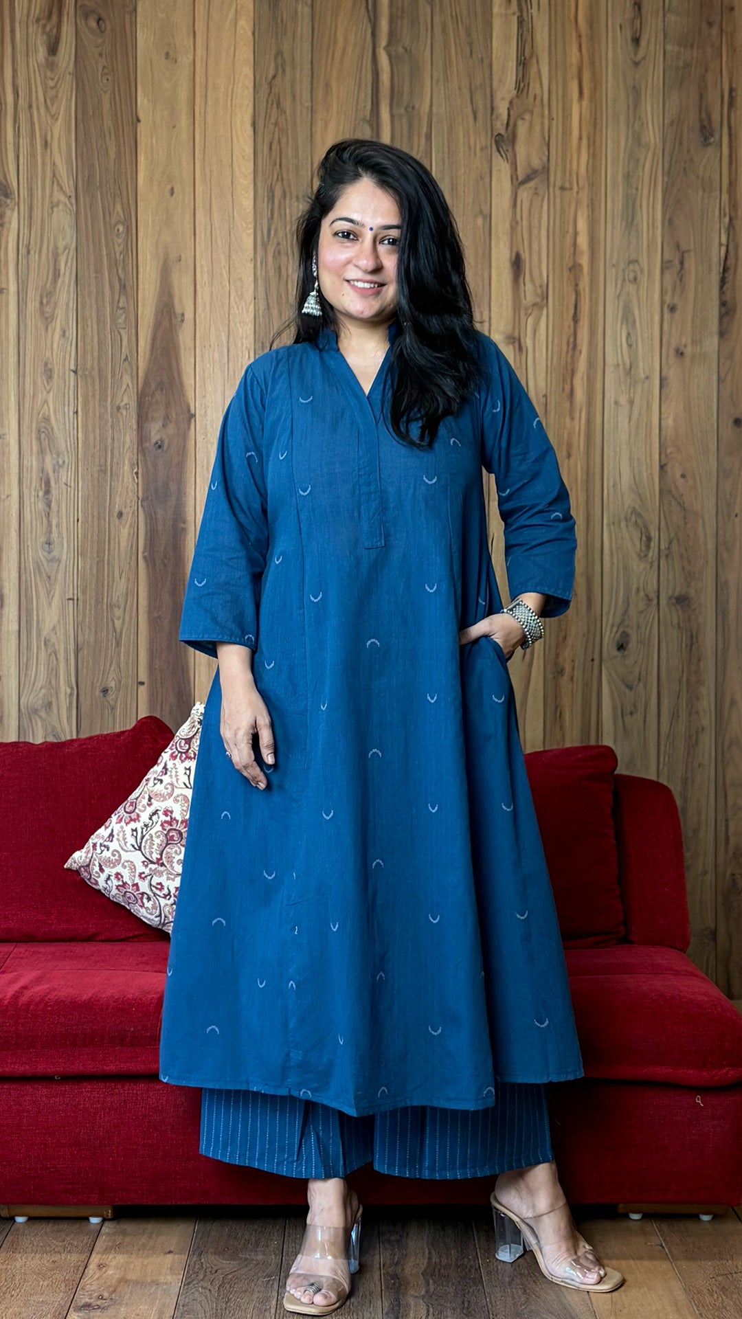 Noori Chand Hand Woven Kali Kurta In Cotton - Blue