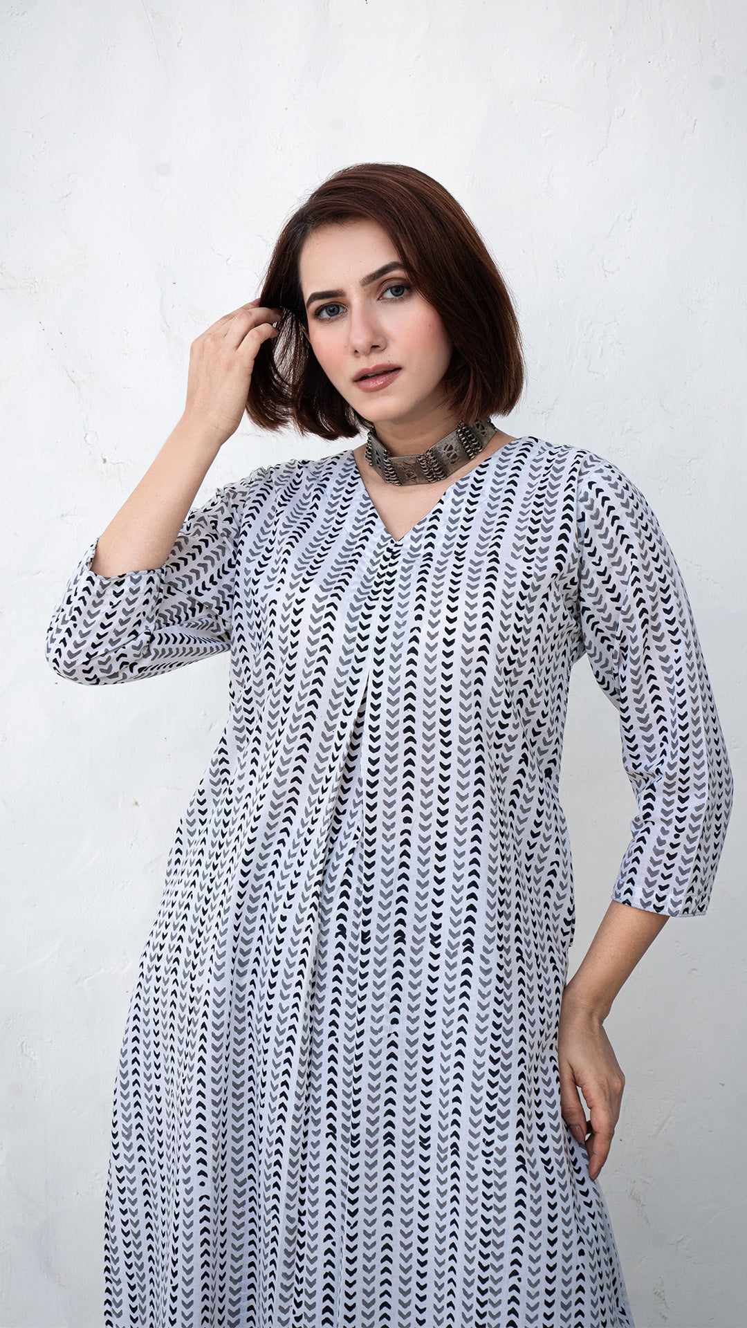 Wamiqa Hand Block Cotton Kurta - White