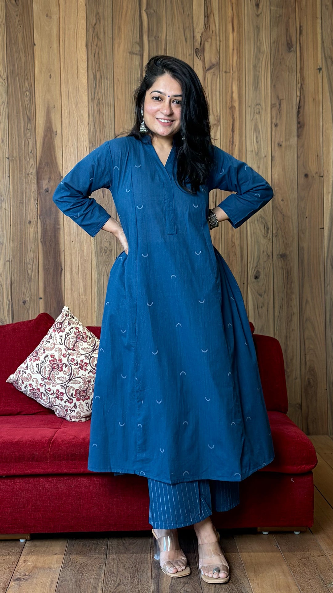 Noori Chand Hand Woven Kali Kurta In Cotton - Blue