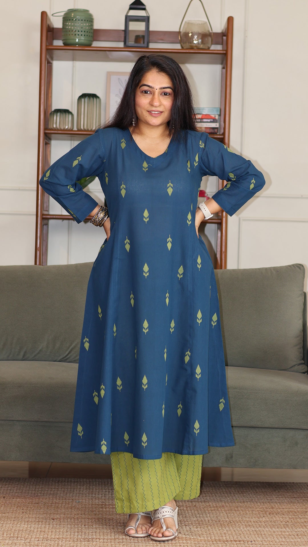 Aafreen Handwoven Cotton Kurta - Blue/Green