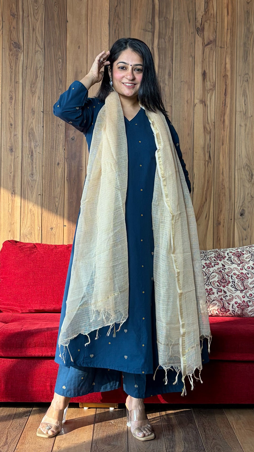 Queen Of Hearts Hand Woven Kali Kurta In Cotton - Blue