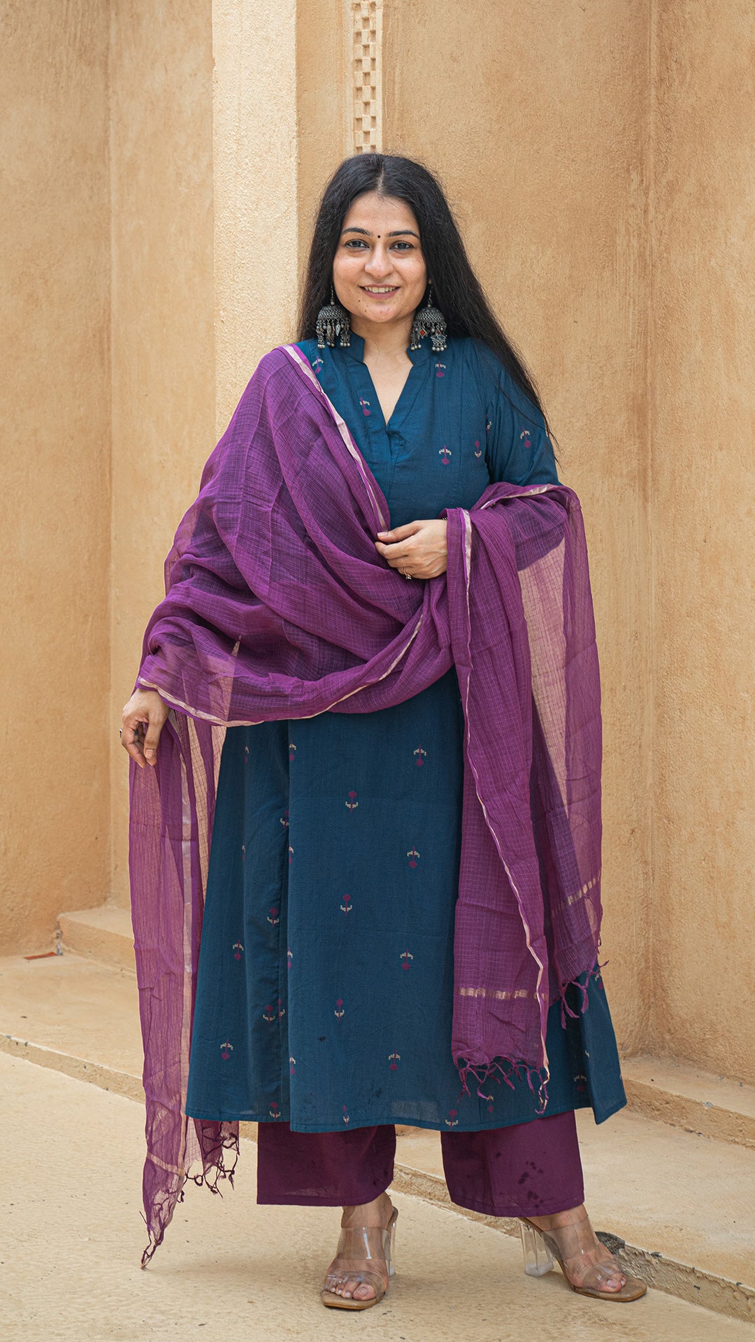 Kshiti Flower Motif Hand Woven Kali Cotton Kurta - Blue