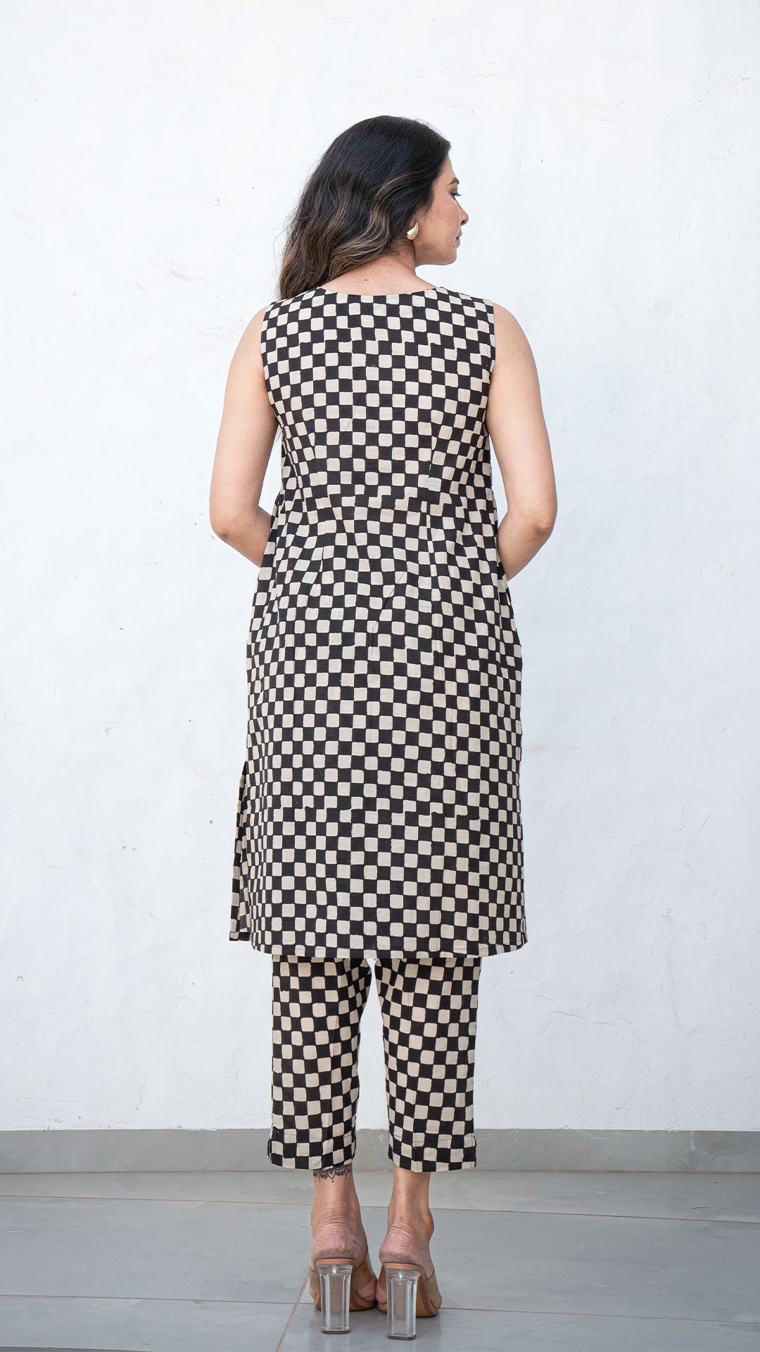Mahira Checkered Co-ord Set In Cotton - Black