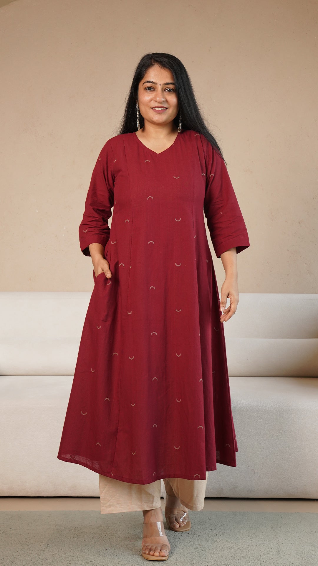 Ziva Chand Motif Hand Woven Kali Cotton Kurta - Maroon