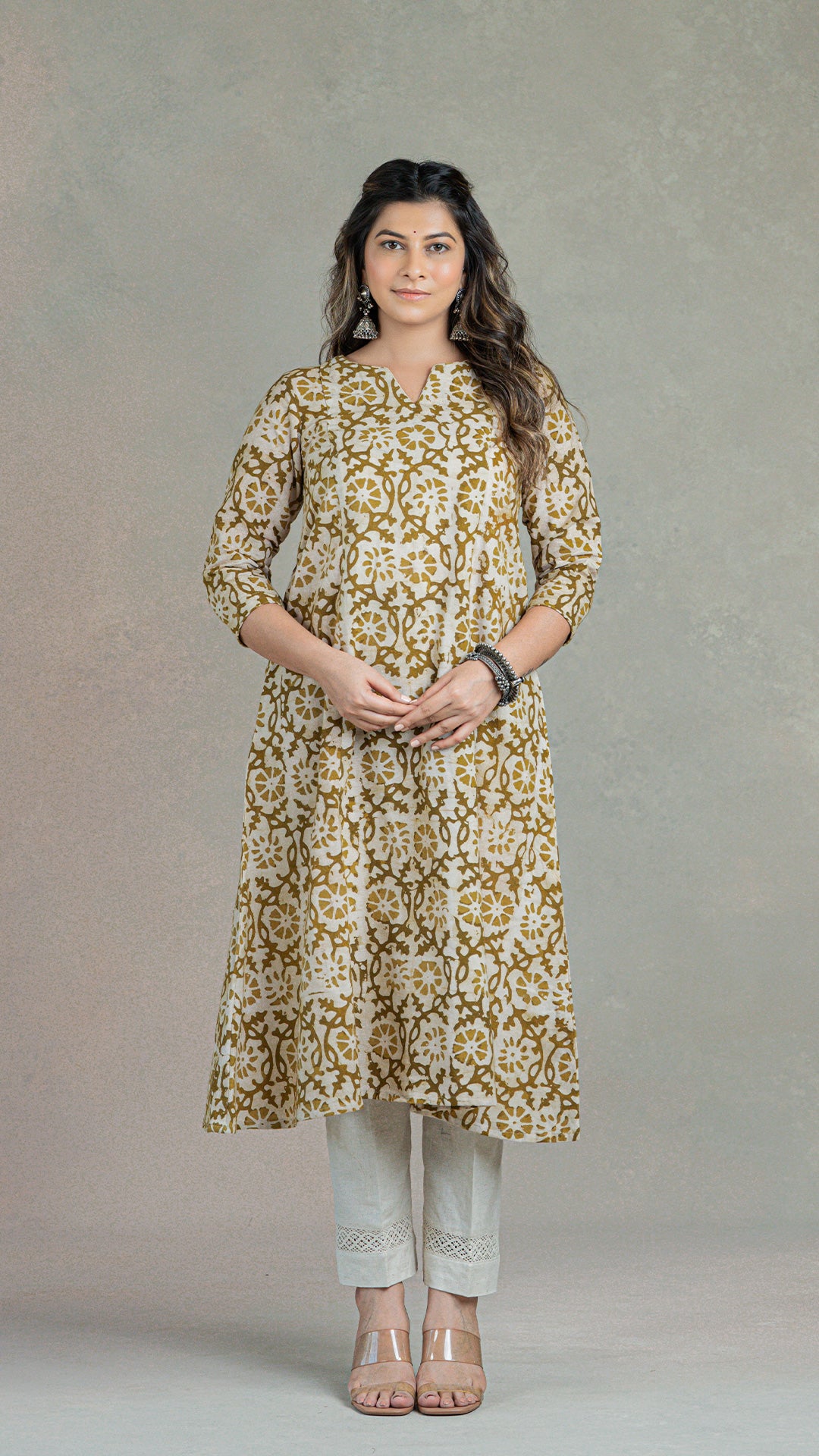 Batik Floral Jaal Kali Cotton Kurta - Sand