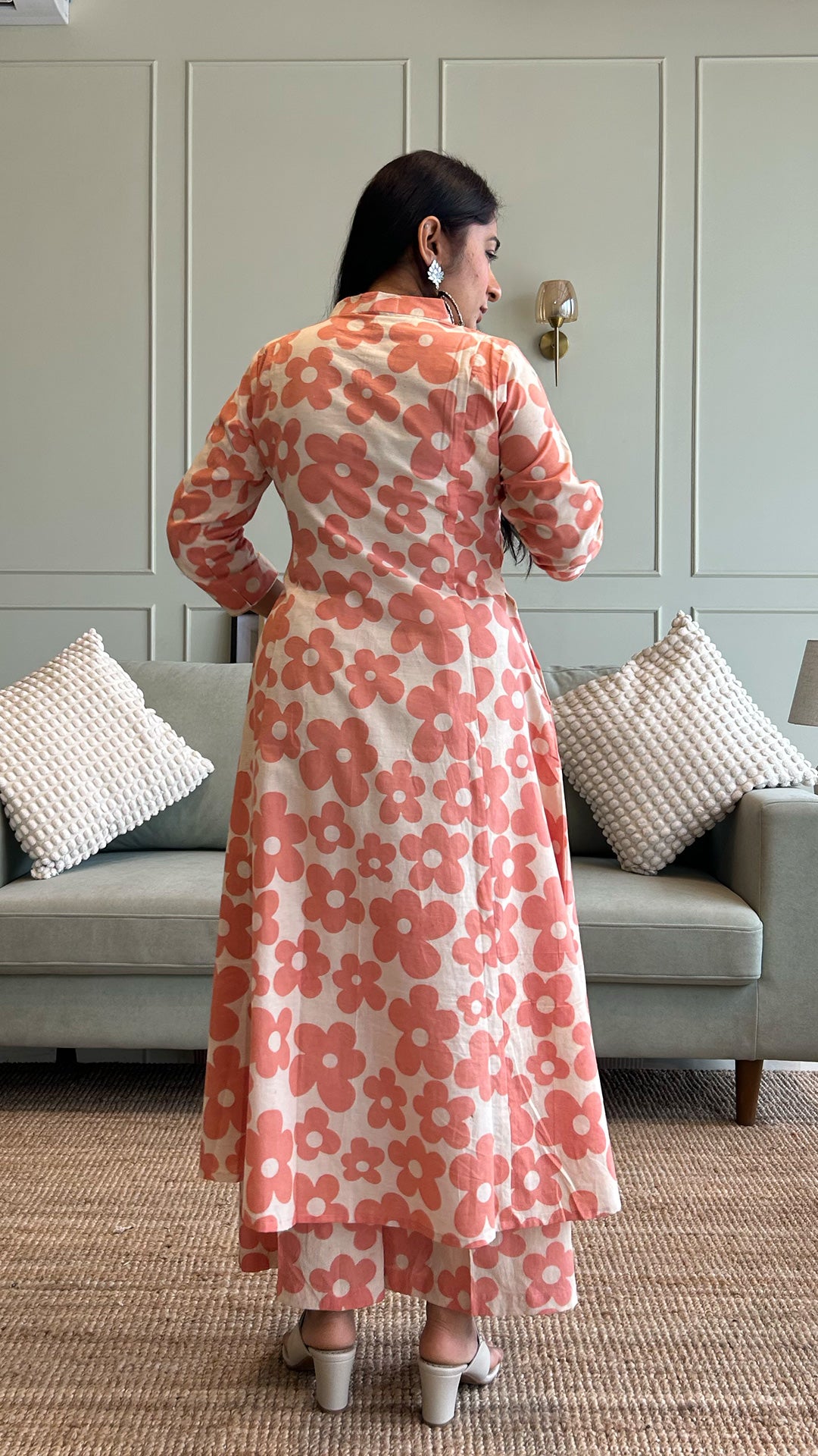 Kriva - Pink Floral Kali Kurta In Cotton