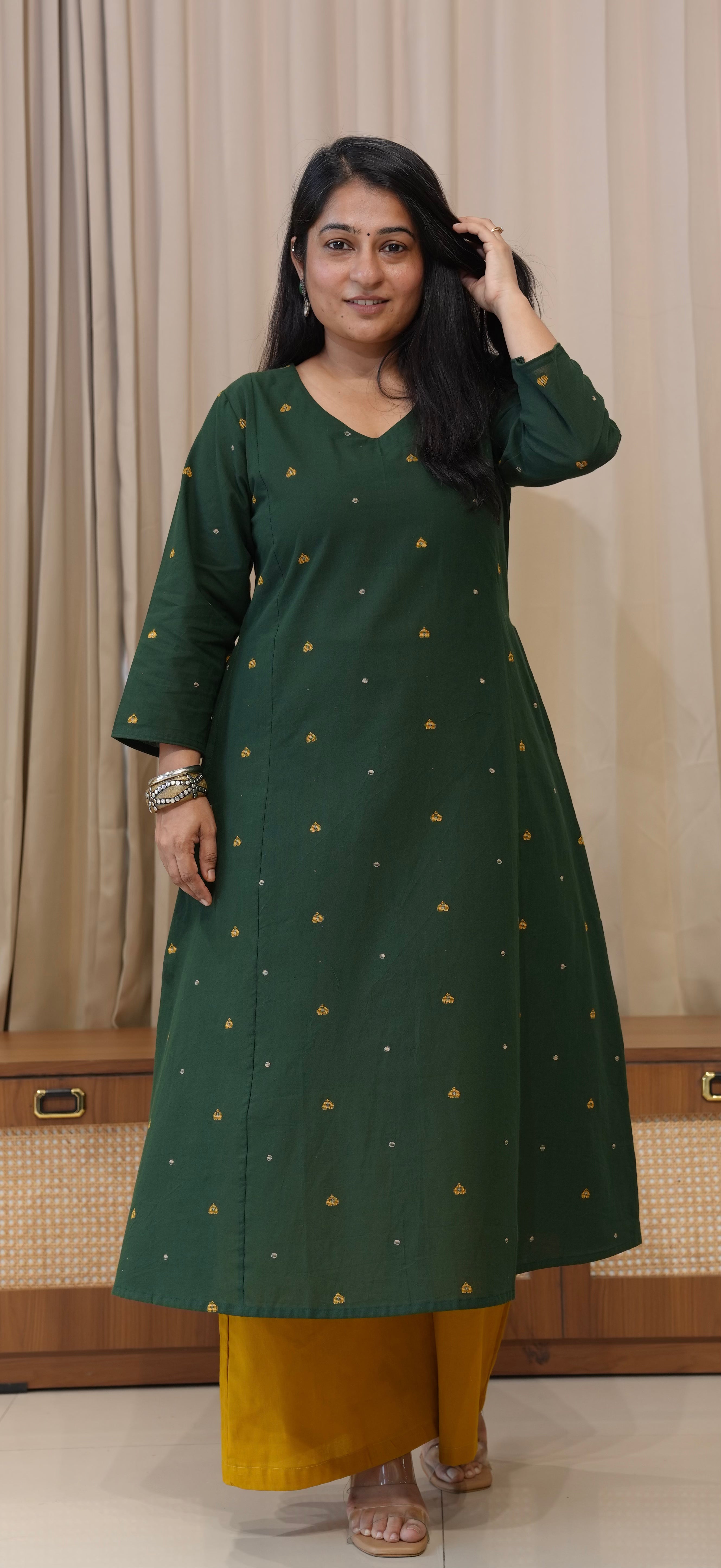 Hearts Handwoven Cotton Kurta - Dark Green