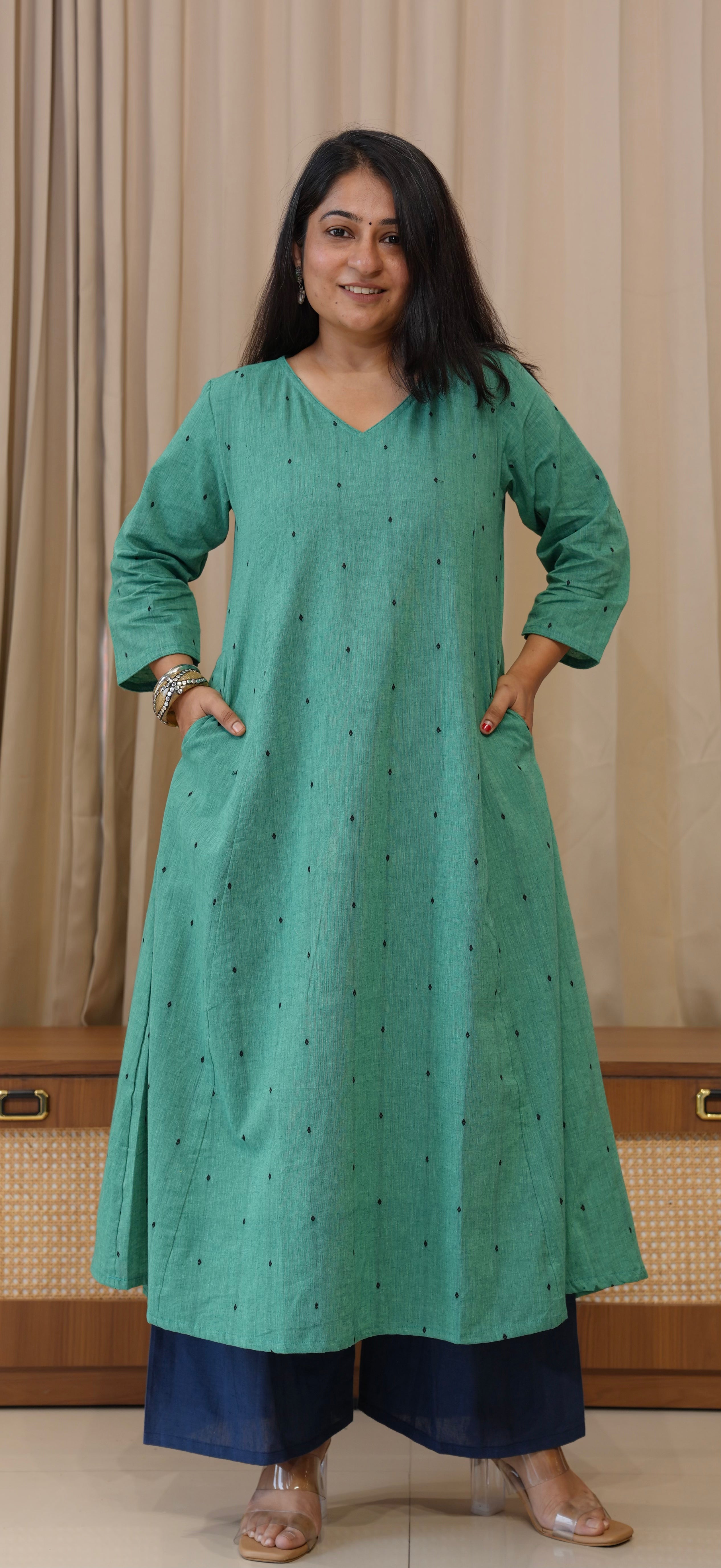Sarika Handwoven Cotton Kurta - Turquoise