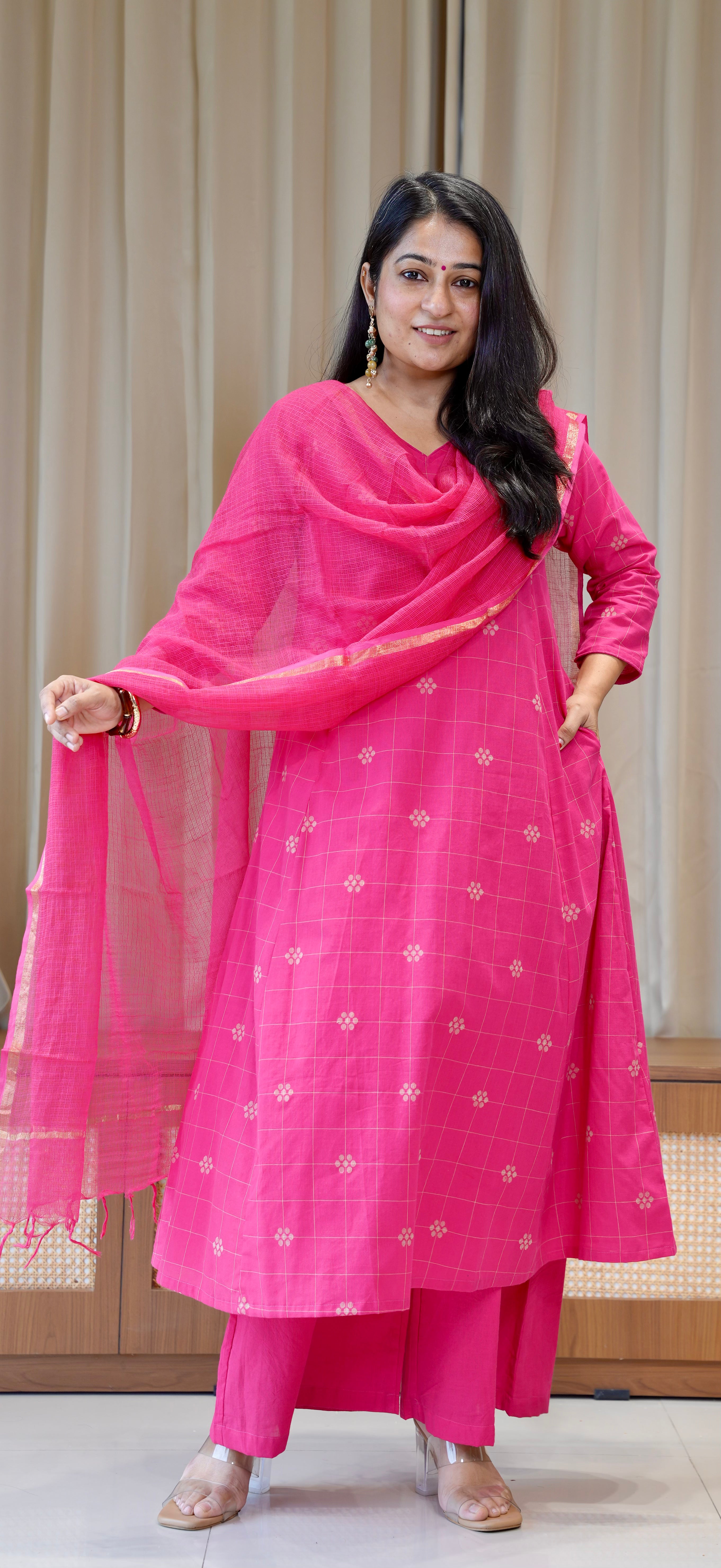 Aadhya Handwoven Cotton Kurta - Rani Pink