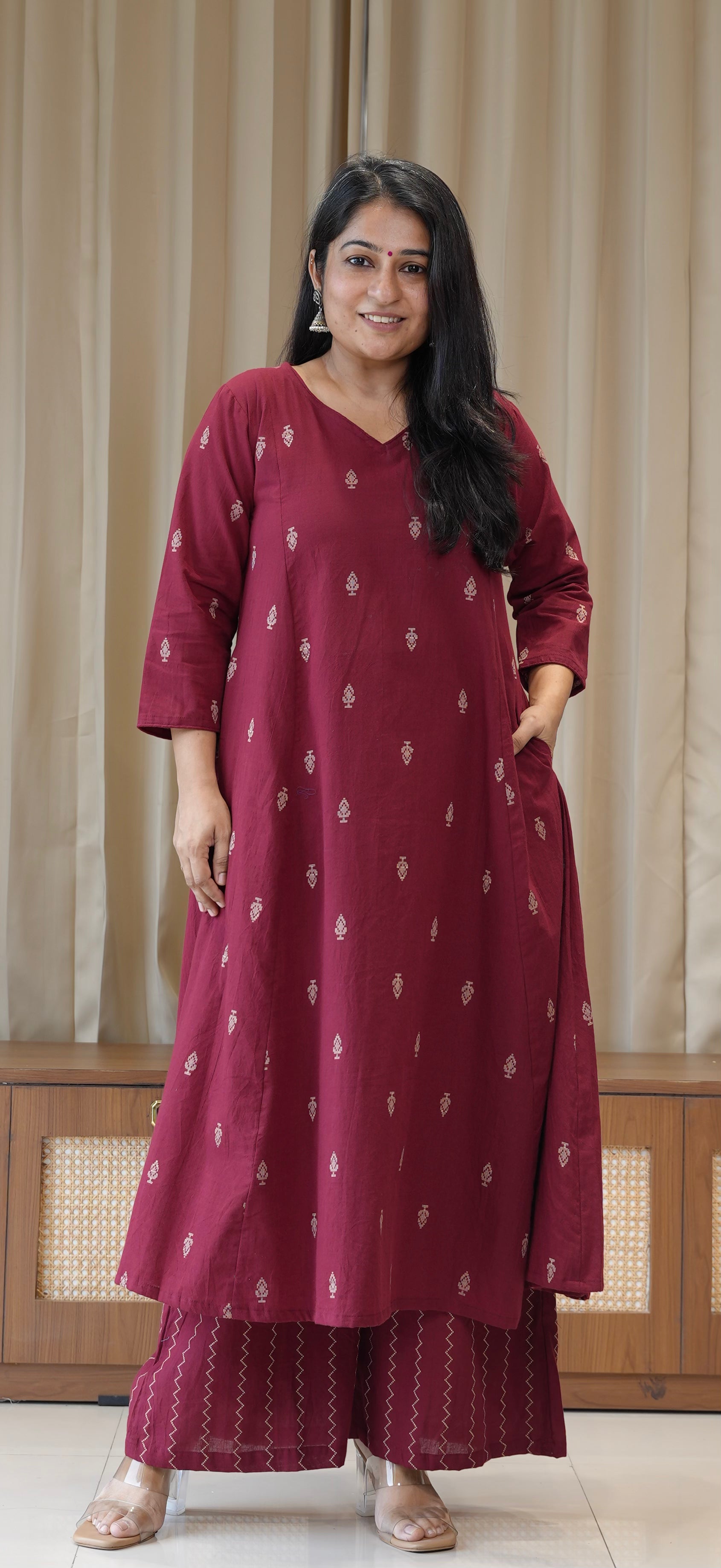 Kripa Handwoven Cotton Kurta Set - Maroon