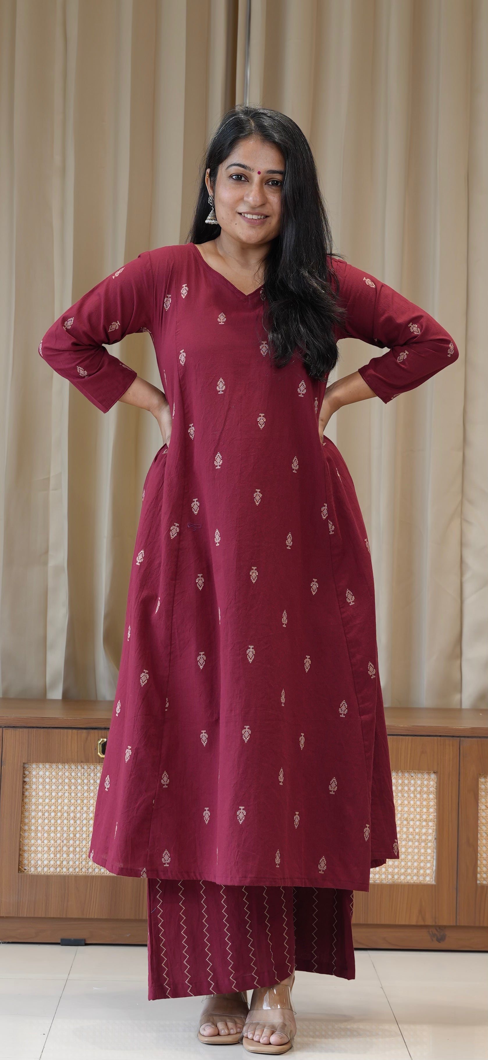 Kripa Handwoven Cotton Kurta Set - Maroon