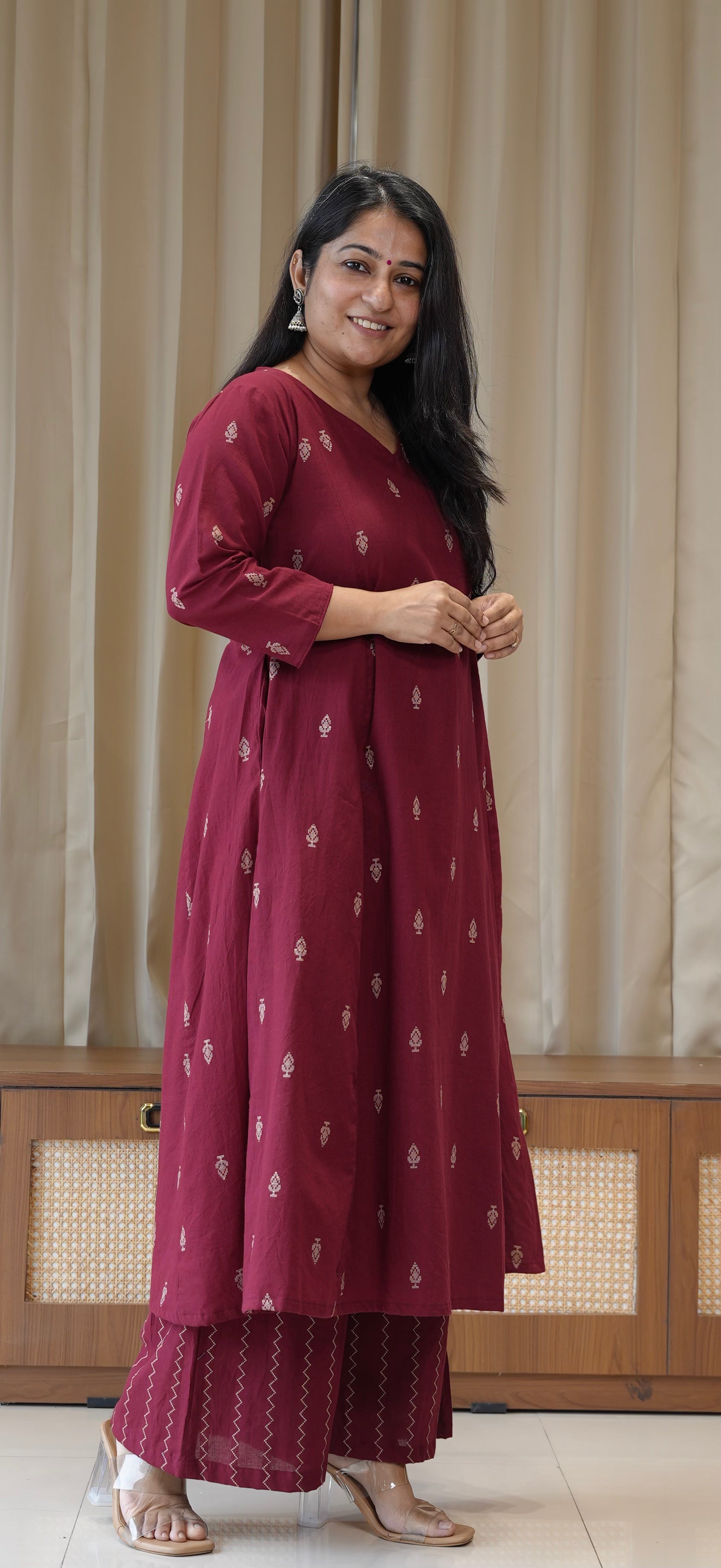 Kripa Handwoven Cotton Kurta Set - Maroon