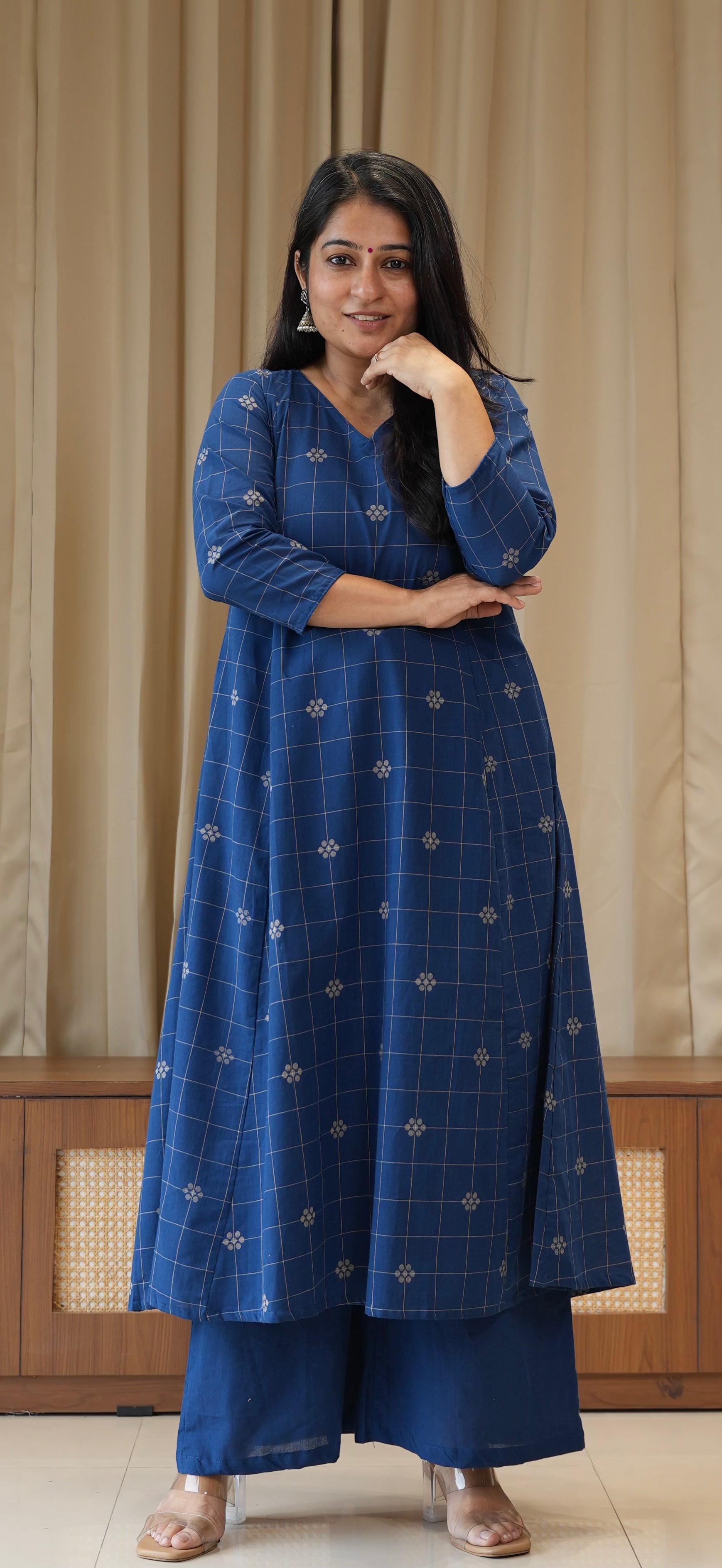 Prisha Handwoven Cotton Kurta Set - Blue
