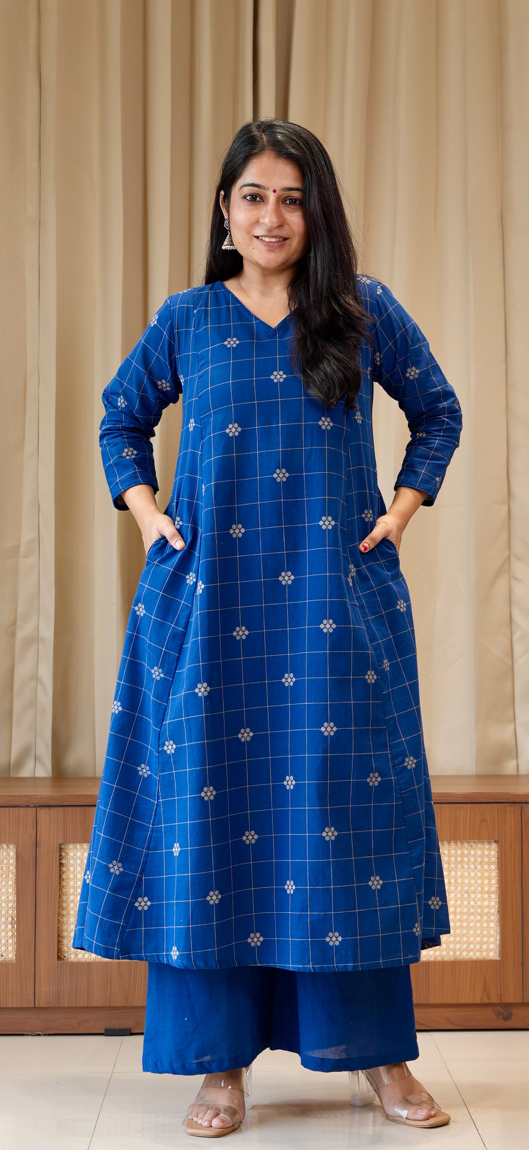 Prisha Handwoven Cotton Kurta Set - Blue