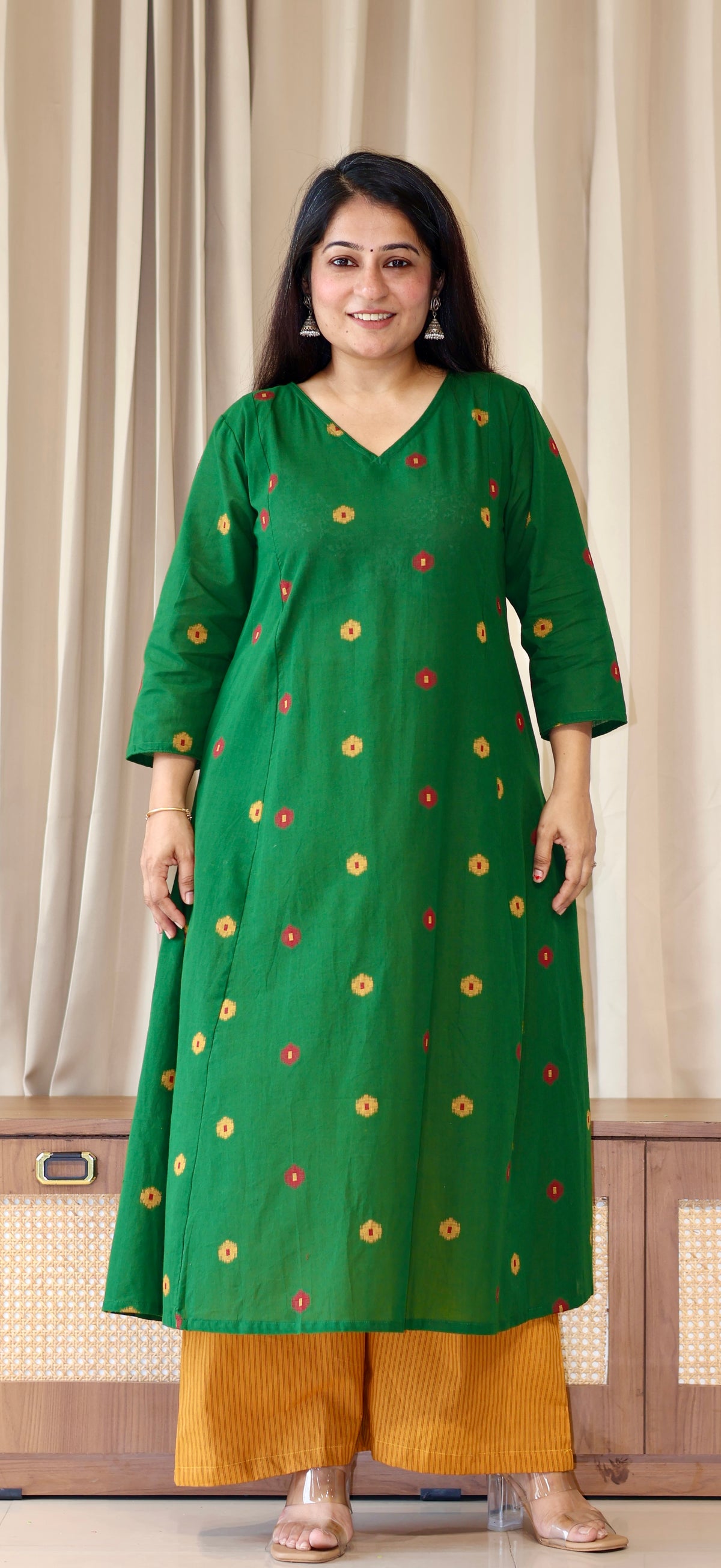Shriya Handwoven Cotton Kurta- Green/Yellow