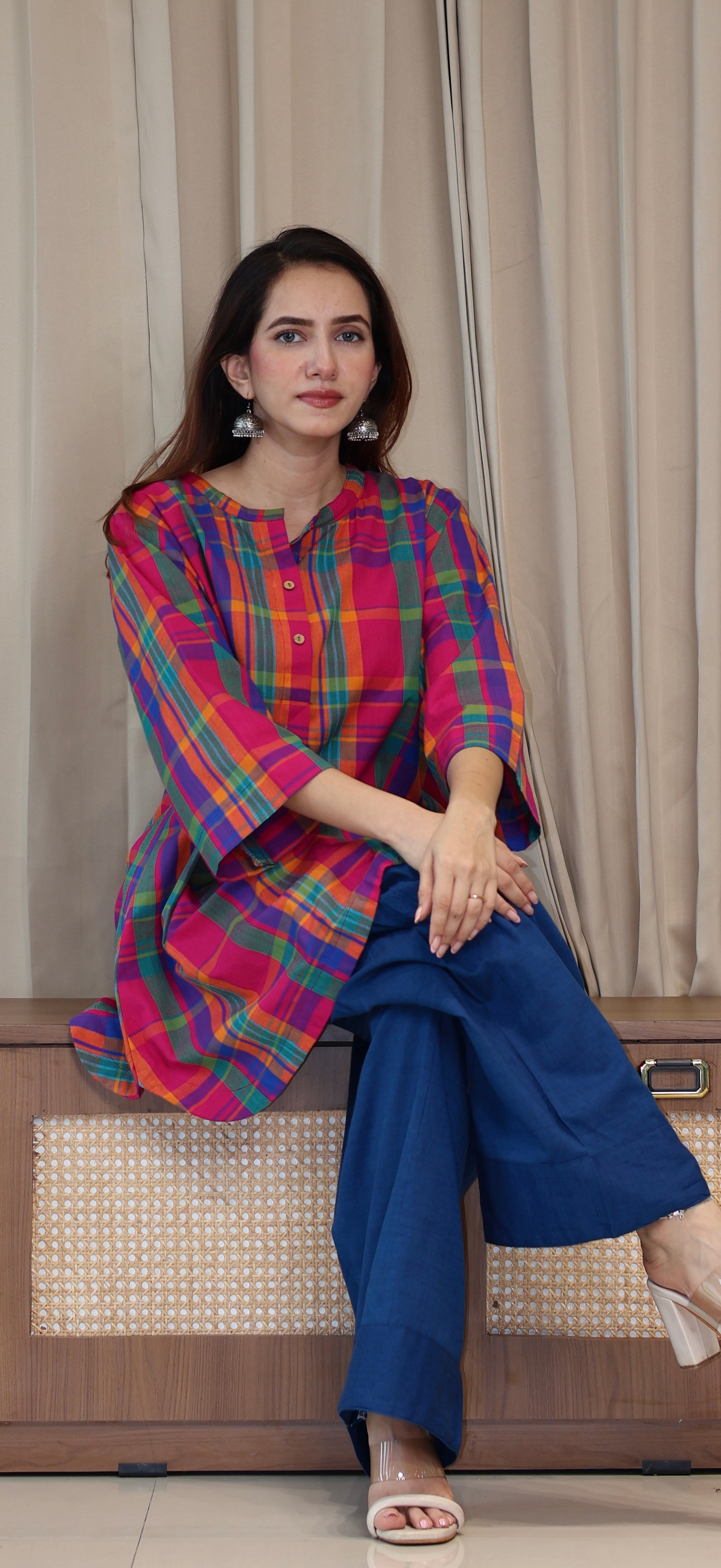 Raha Madras Checks Handwoven Cotton Kurta/Farsi Salwar Set - Multicolour/Blue