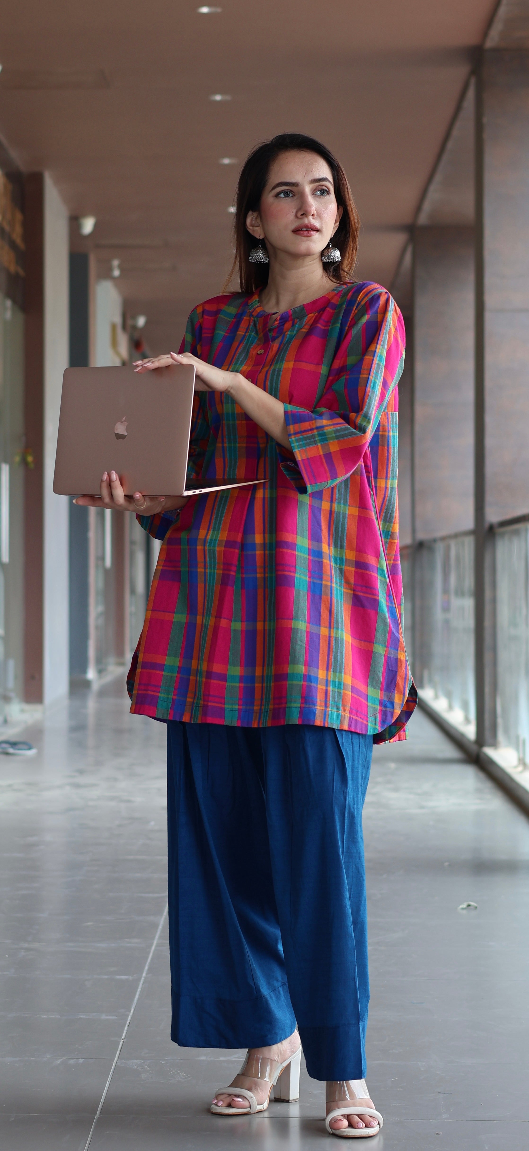 Raha Madras Checks Handwoven Cotton Kurta/Farsi Salwar Set - Multicolour/Blue