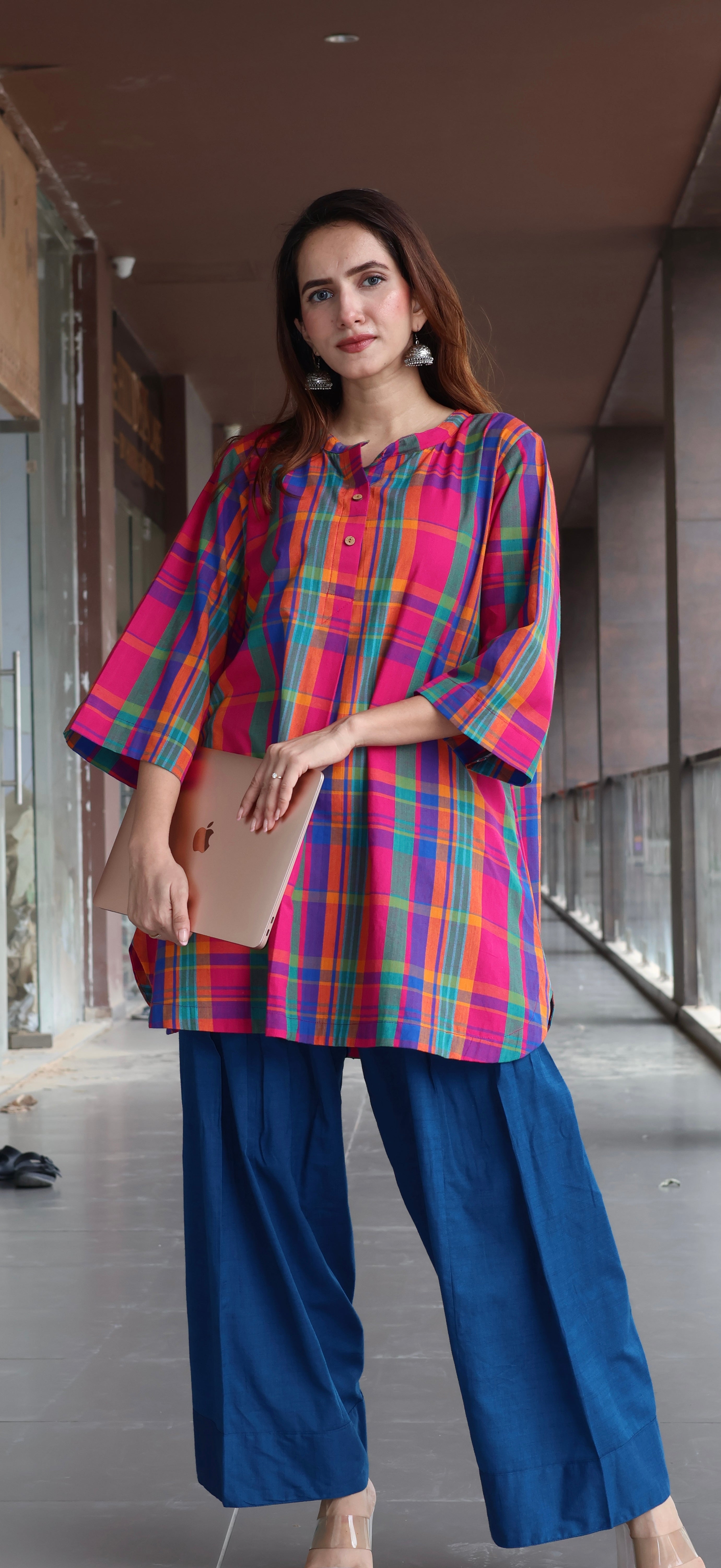 Raha Madras Checks Handwoven Cotton Kurta/Farsi Salwar Set - Multicolour/Blue