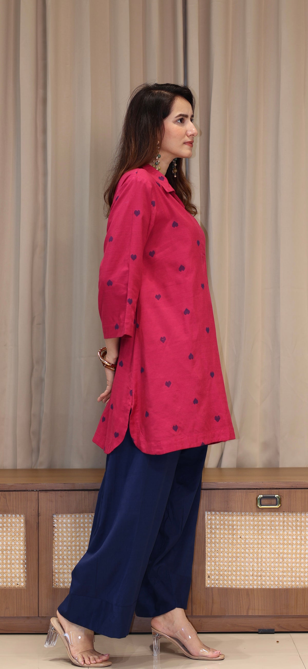 Divisha Mercerised Cotton Handwoven Kurta Set - Pink Hearts