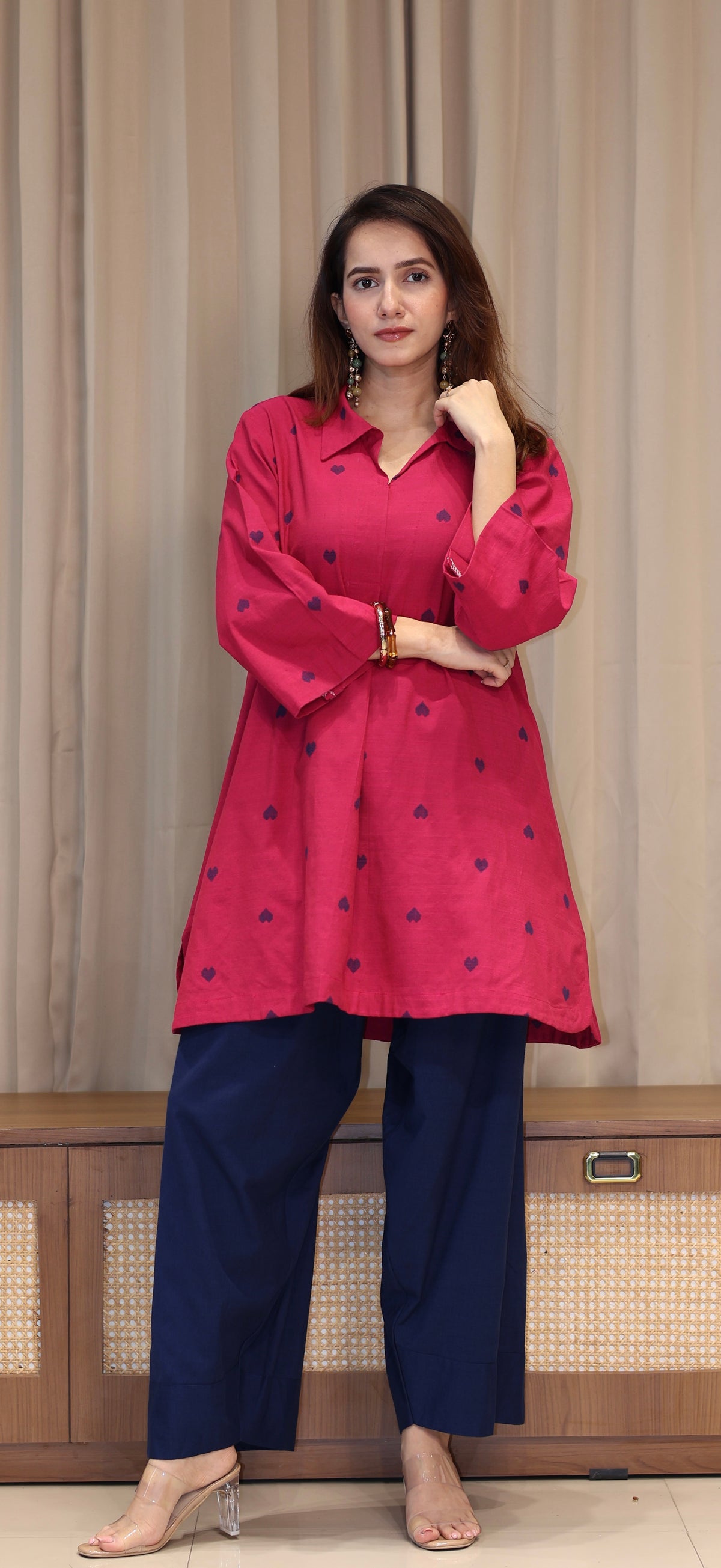 Divisha Mercerised Cotton Handwoven Kurta Set - Pink Hearts