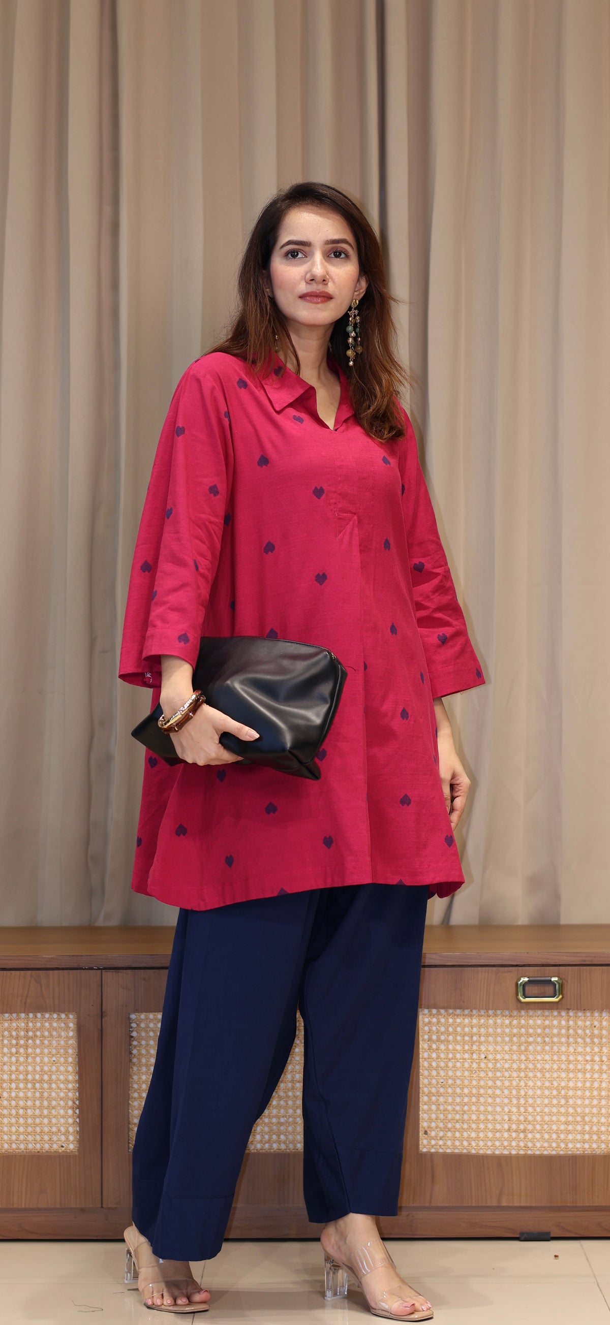 Divisha Mercerised Cotton Handwoven Kurta Set - Pink Hearts