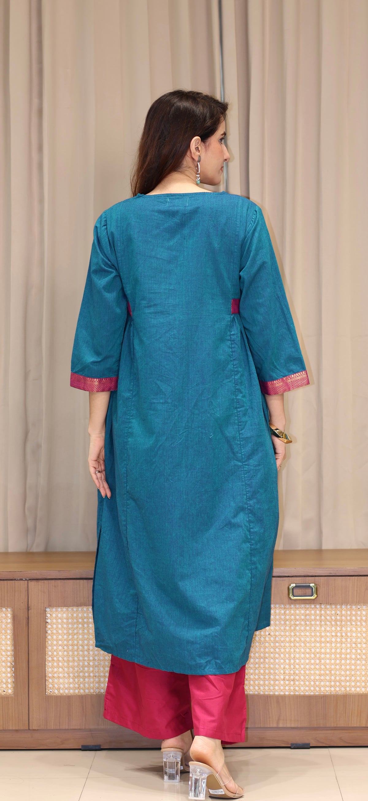 Sargun Mangalgiri Cotton Kali Kurta With Nizam Border - Blue
