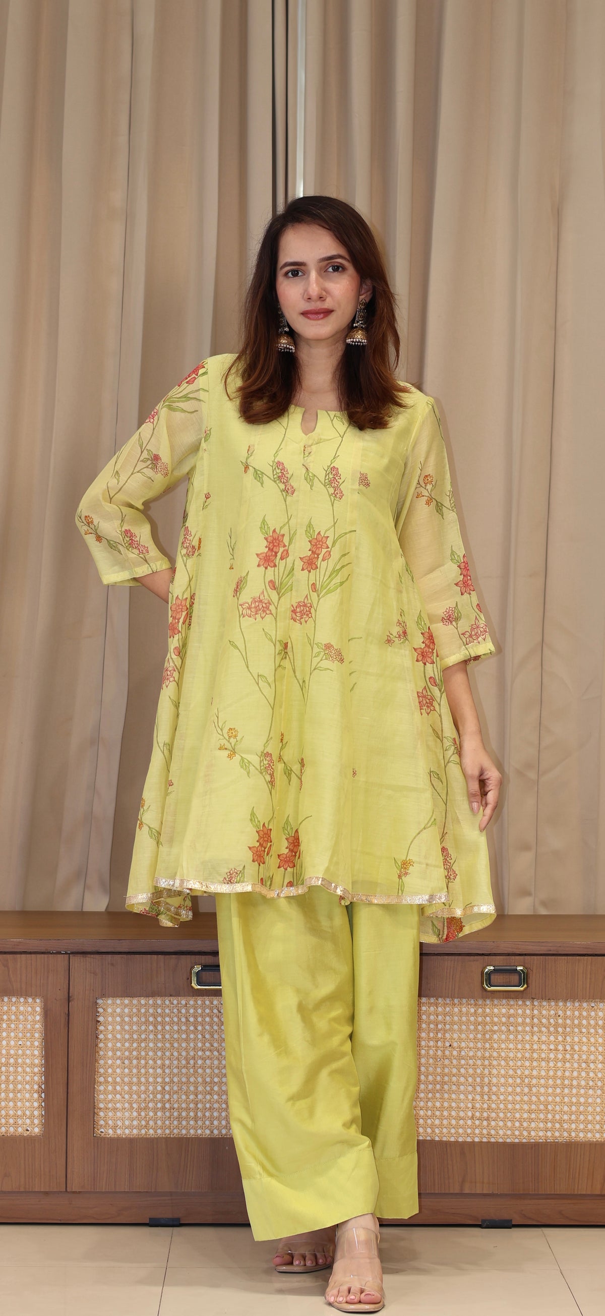 Amvi Mul Chanderi Kurta Set - Green Floral