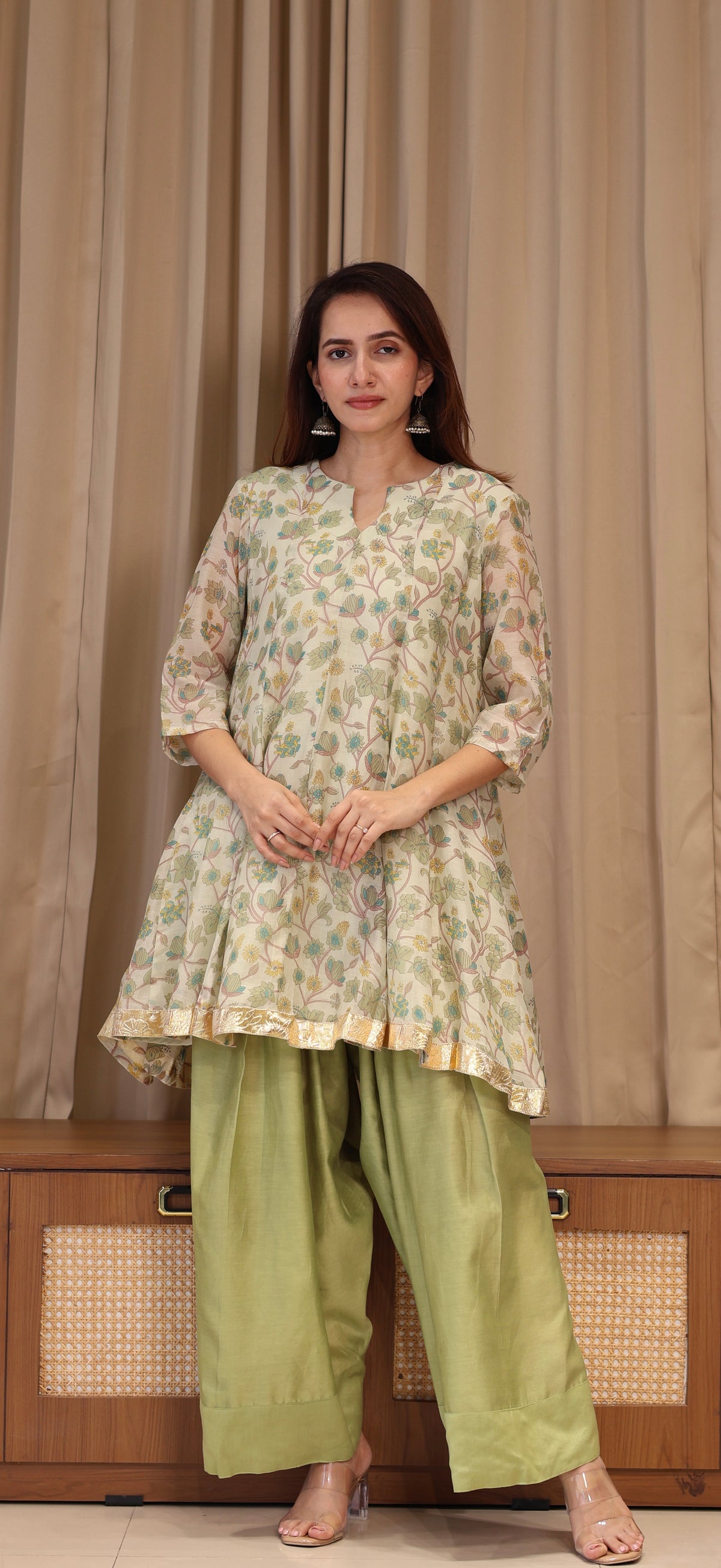 Shubha Mul Chanderi Kurta Set - Green Floral