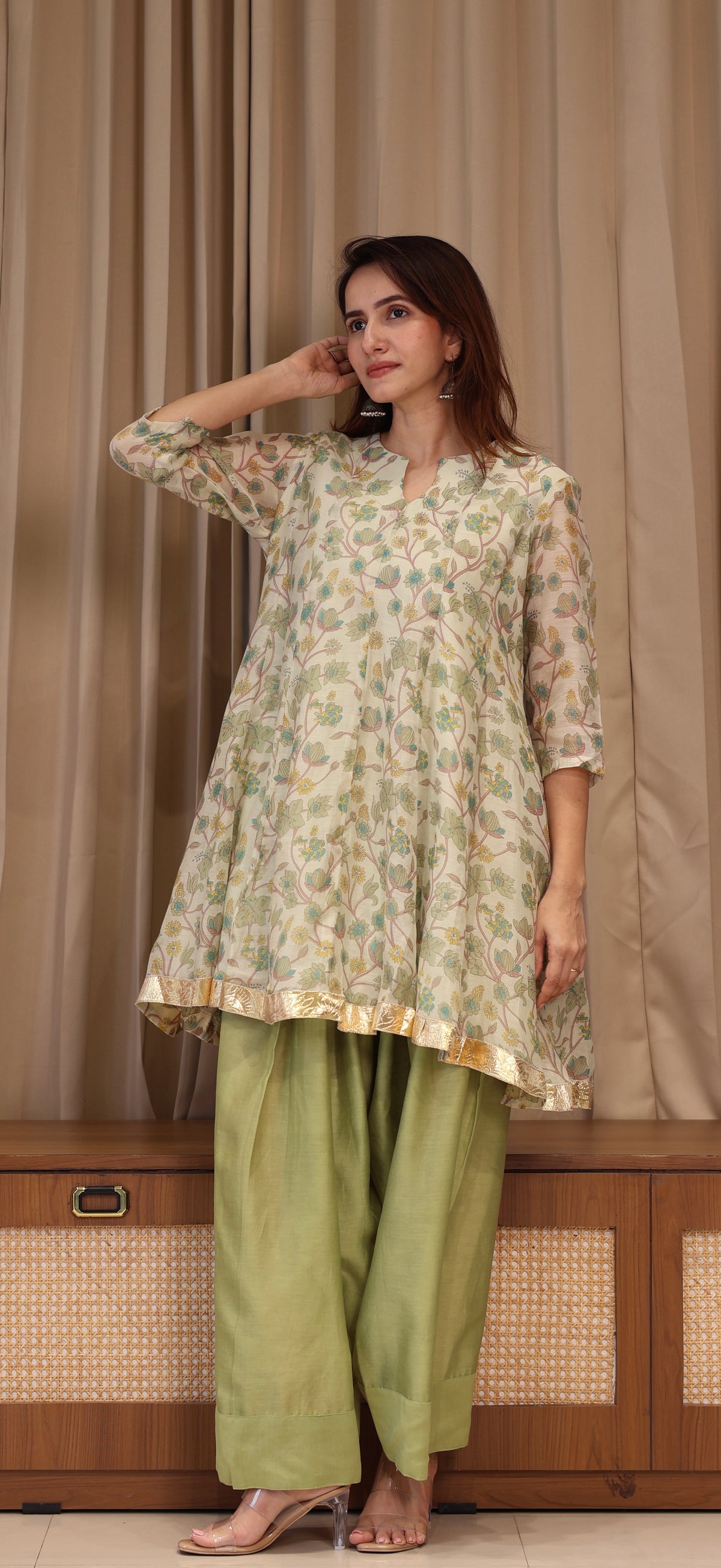 Shubha Mul Chanderi Kurta Set - Green Floral